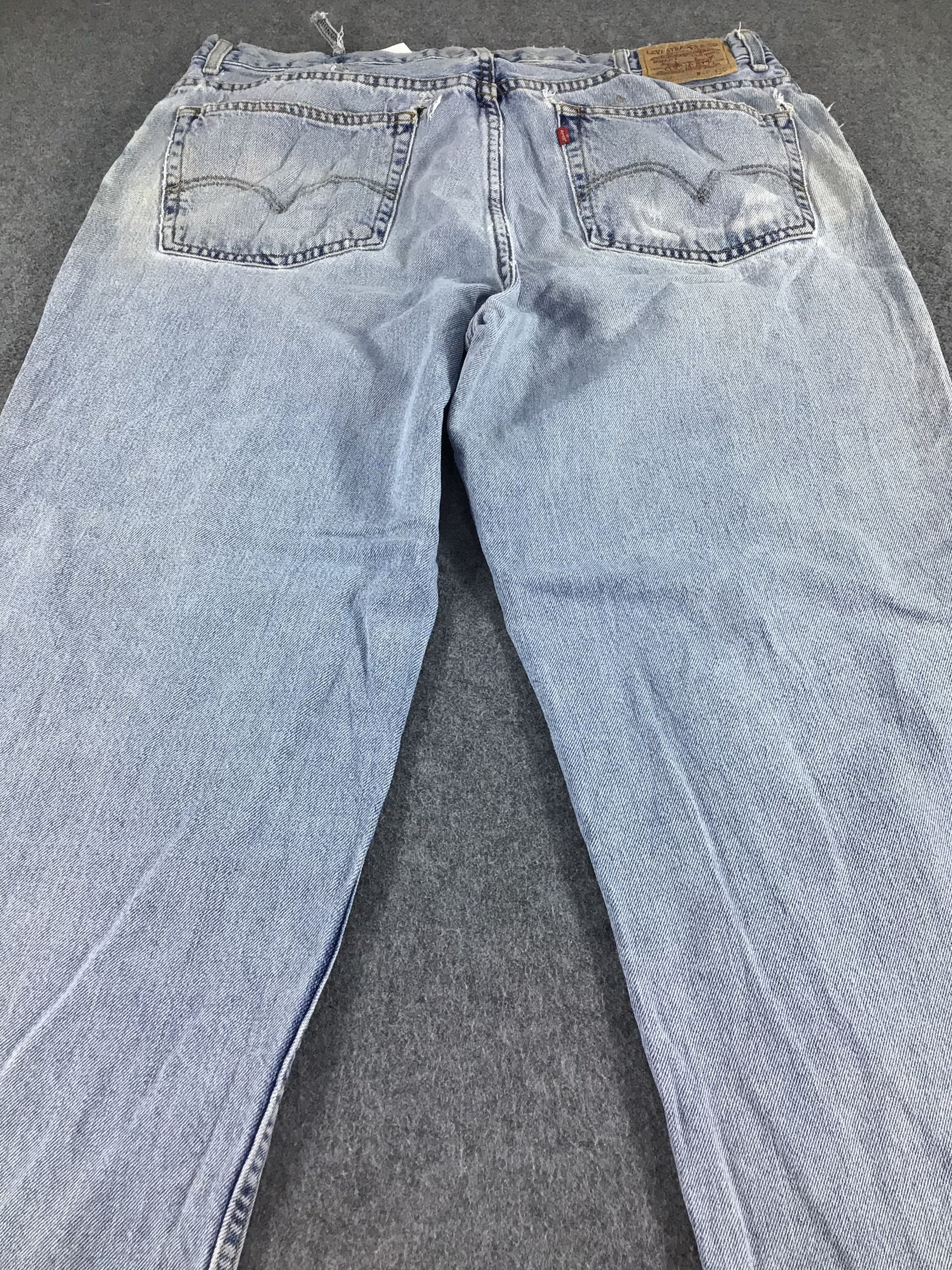 Levi's Vintage Levis 560 Jeans - J529 Size US 39 - 4 Thumbnail