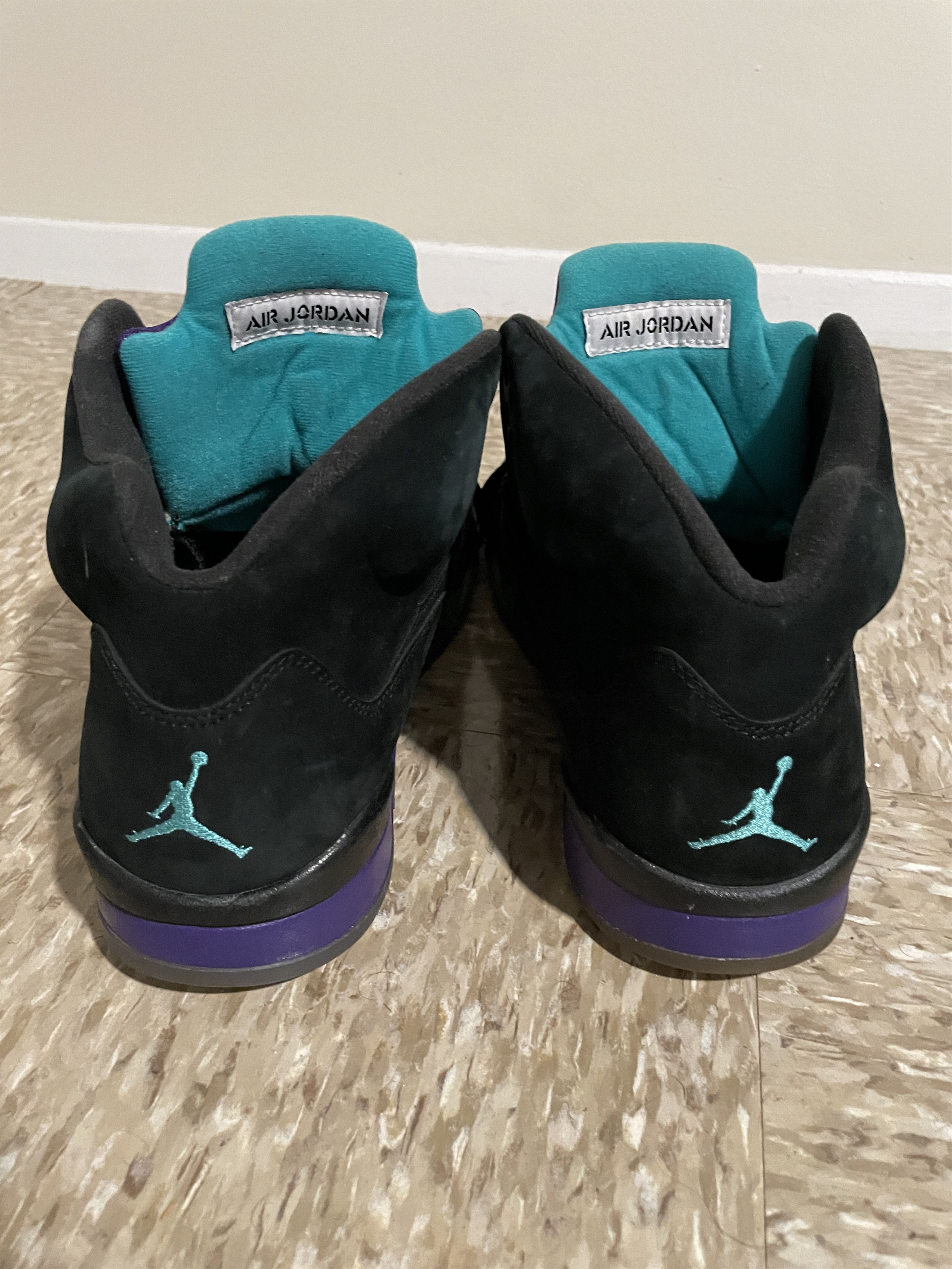 Jordan Brand Air Jordan 5 “Black Grape” (2013) Size US 11.5 / EU 44-45 - 3 Thumbnail