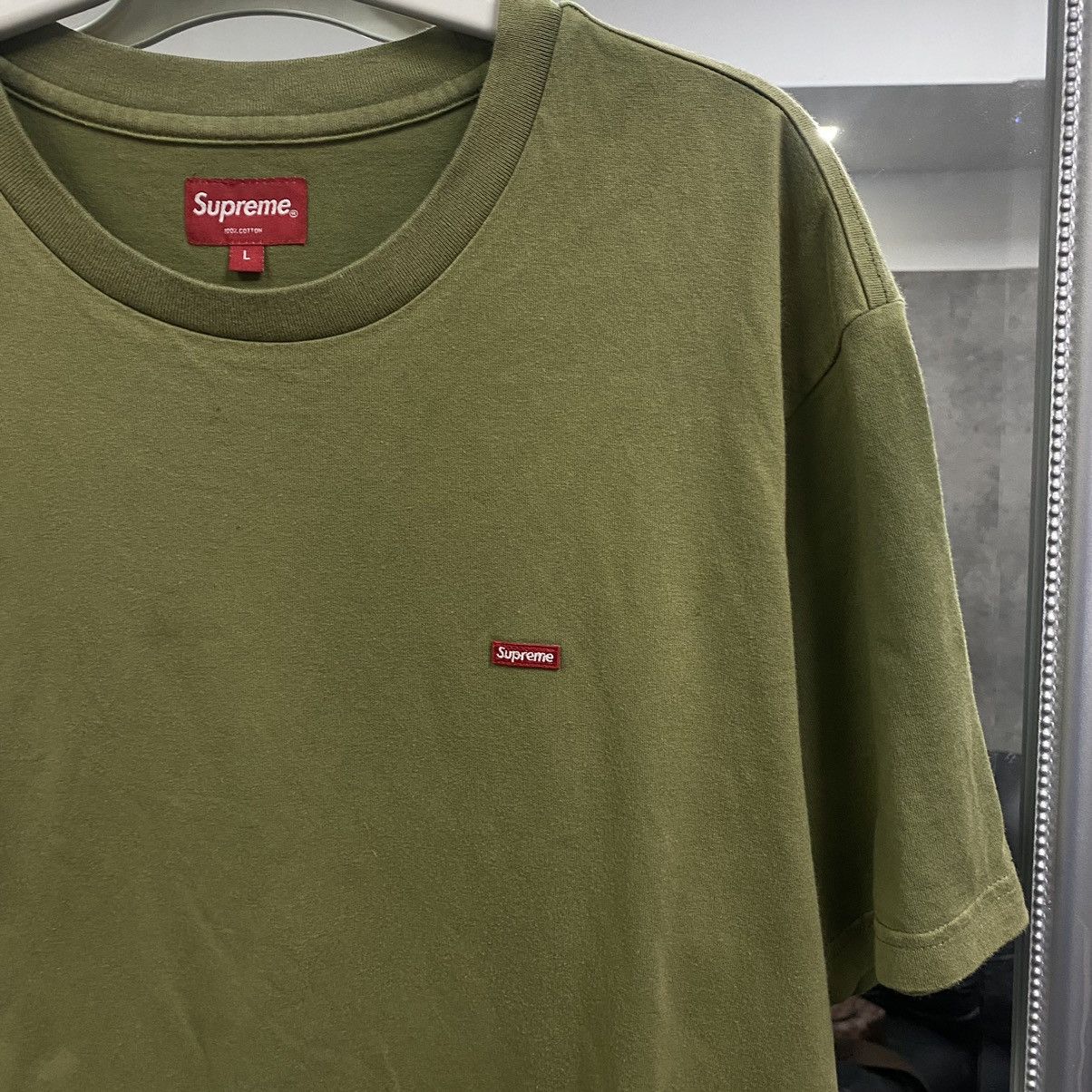 Supreme Supreme T-shirt Small logo Size US L / EU 52-54 / 3 - 4 Thumbnail