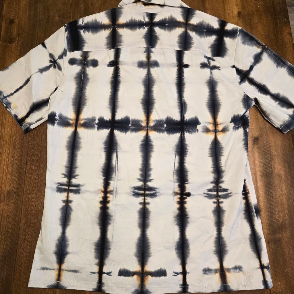 Nahmias Nahmias Tye Dye Button Up Size S NWT Size US S / EU 44-46 / 1 - 4 Thumbnail