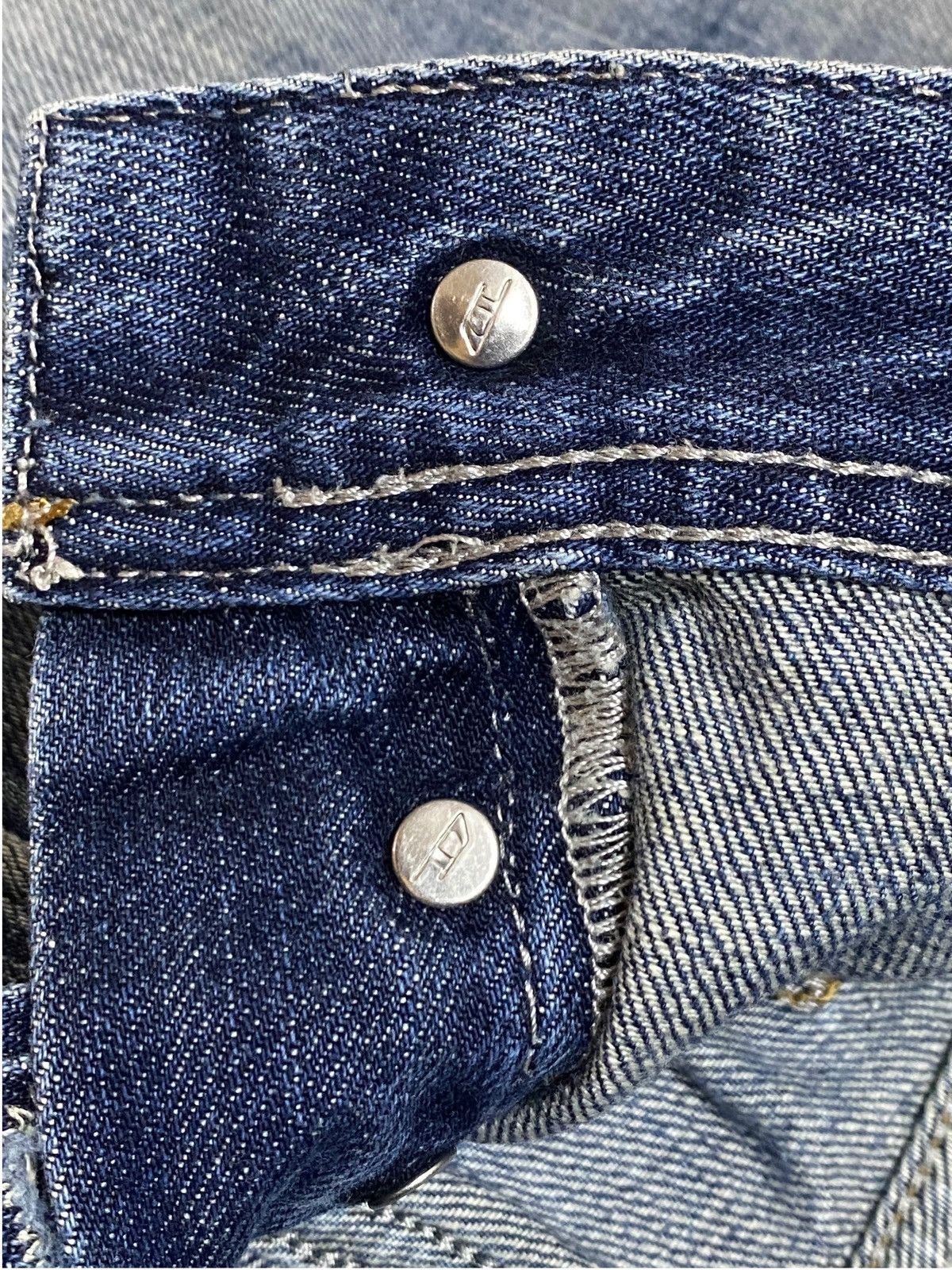 Diesel Black Gold Vintage Diesel Jeans Safado Full Button Distressed Rock Size US 32 / EU 48 - 14 Thumbnail