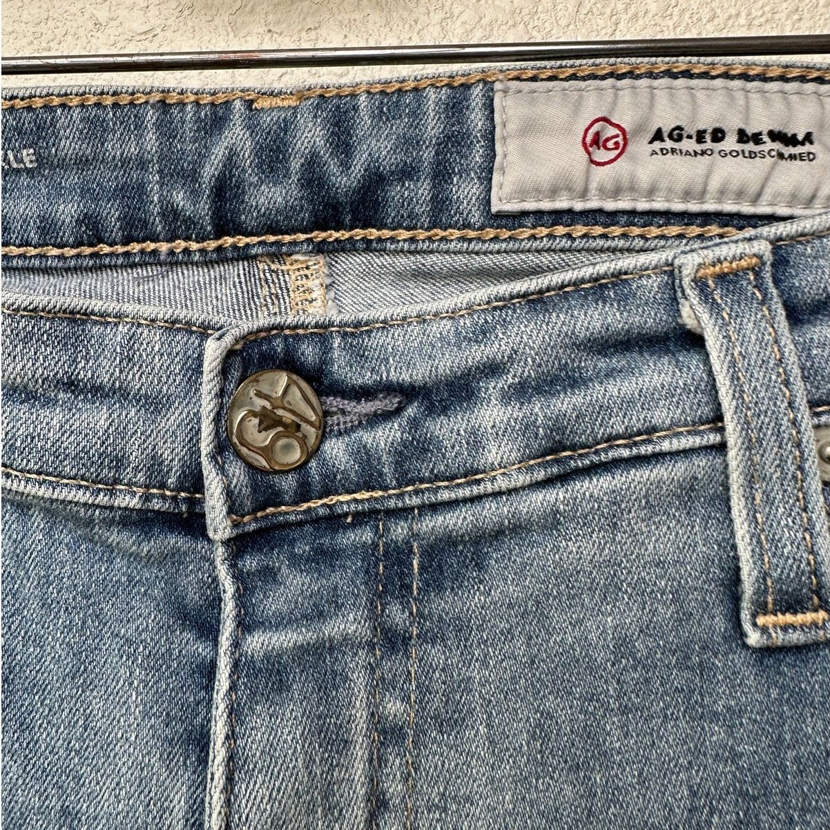 AG Adriano Goldschmied AG Prima Ankle Cigarette Jeans Muted Medium Wash Raw Hem 32R Size 32" / US 10 / IT 46 - 4 Thumbnail