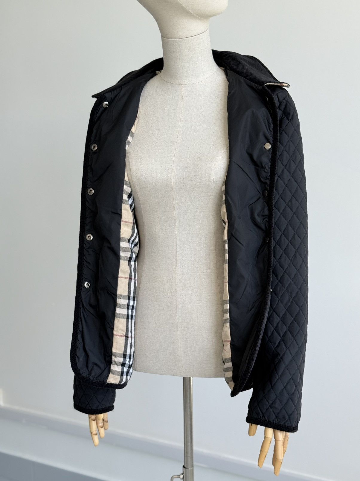 Burberry Burberry Quilted Jacket Corduroy Details Nowa Check Lining Size M / US 6-8 / IT 42-44 - 9 Thumbnail