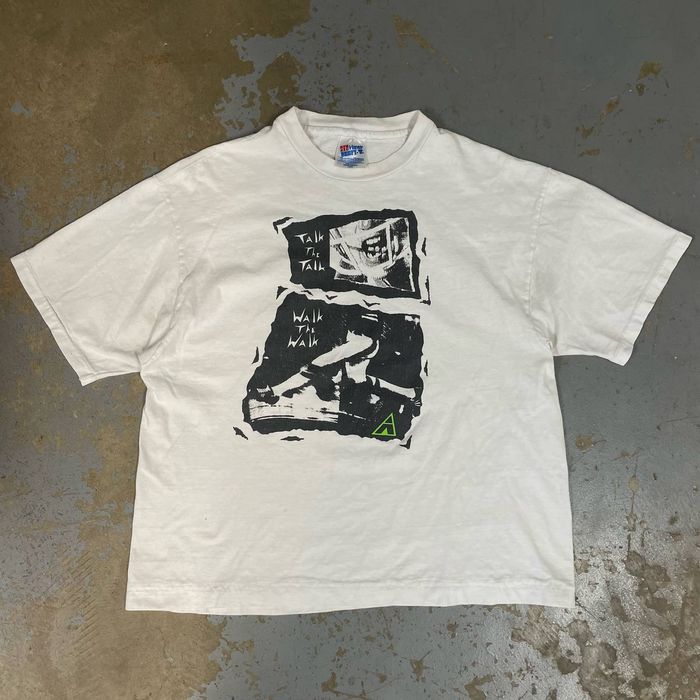 Vintage vtg 90s Single Stitch Score Trading Cards Graphic T-shirt | Grailed