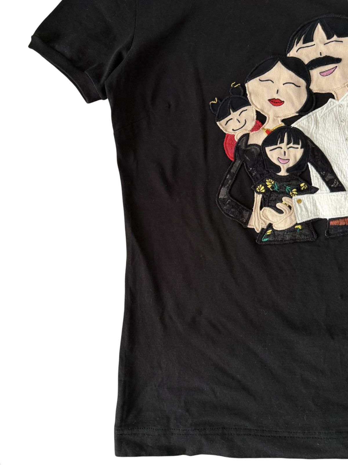 Dolce & Gabbana Dolce Gabbana Family T-Shirt Size XS / US 0-2 / IT 36-38 - 3 Thumbnail