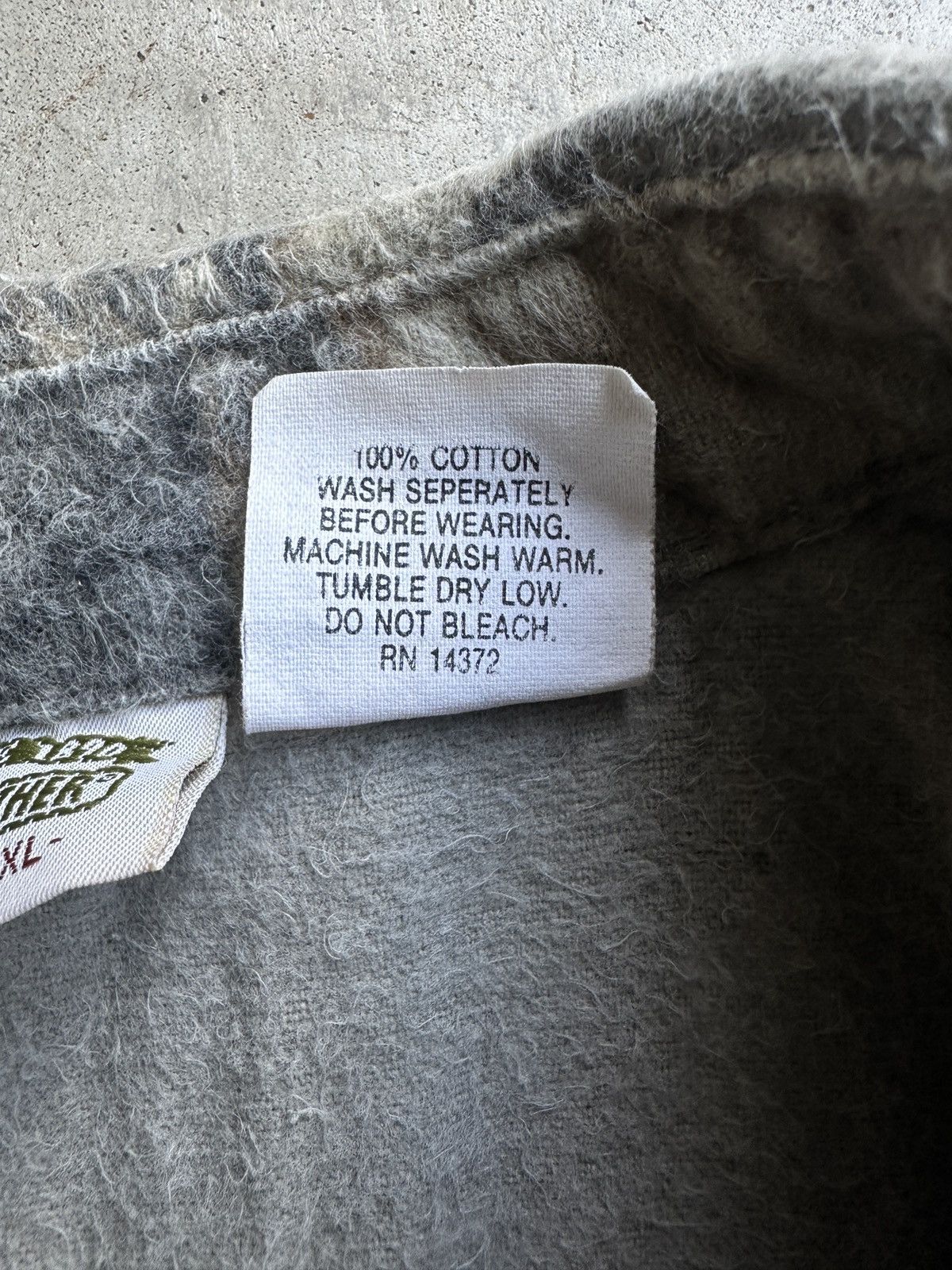 FiveBrother Vintage 90s Five Brothers Camo Button Up Flannel Shacket Size US XL / EU 56 / 4 - 4 Thumbnail