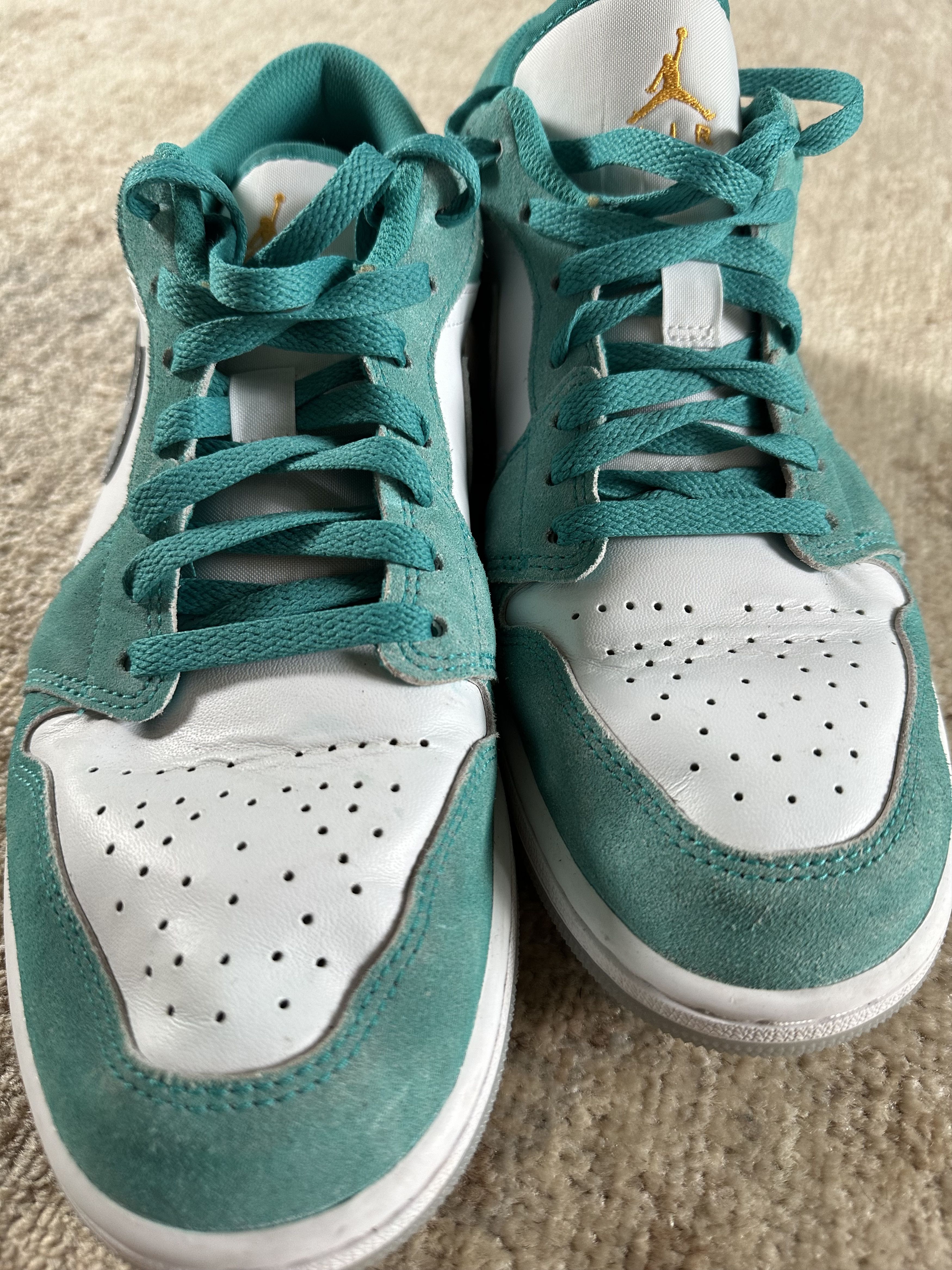 Nike Air Jordan 1 Low 'New Emerald' Size US 10 / EU 43 - 16 Thumbnail