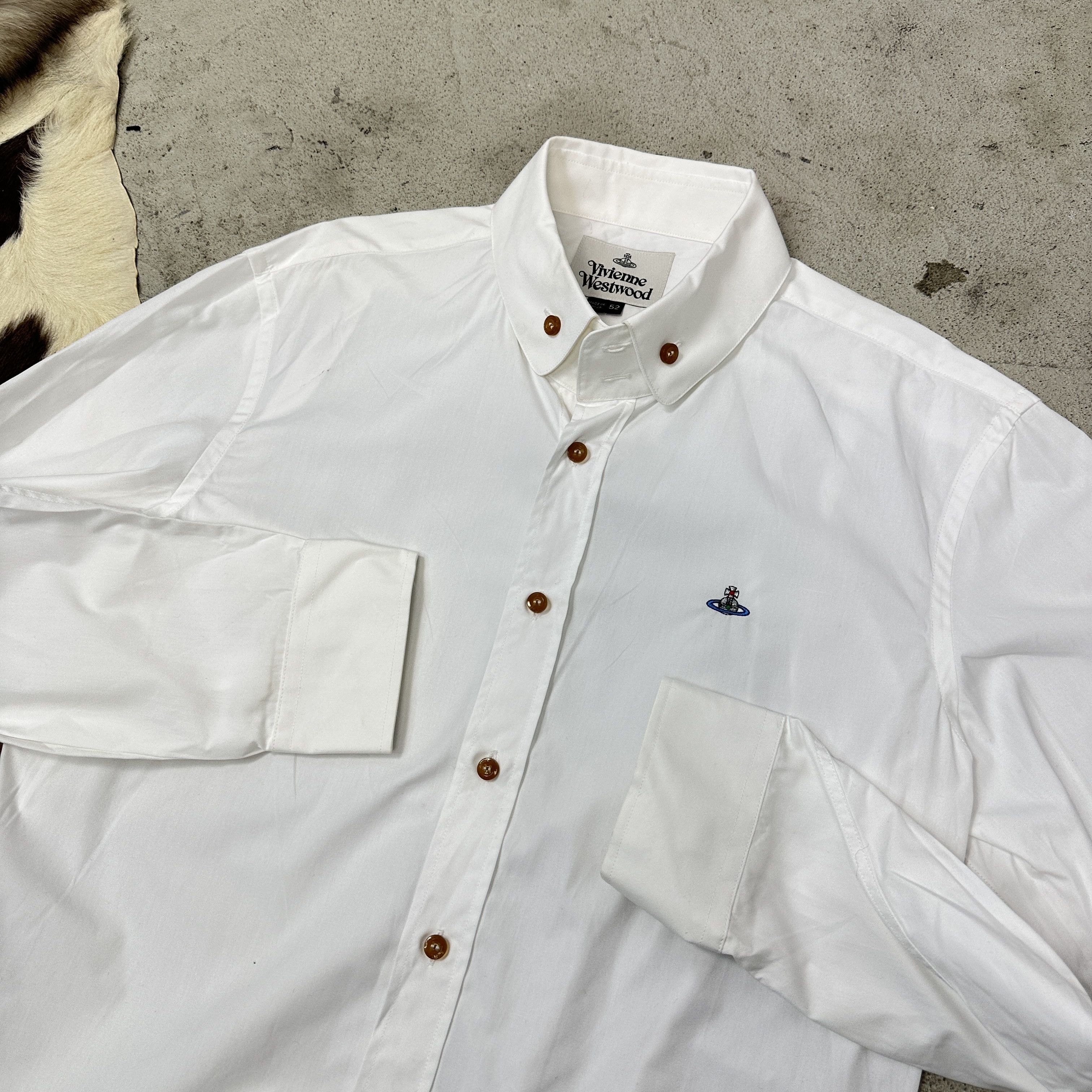 Vivienne Westwood Vintage Classy Vivienne Westwood Embroidered Orb Shirt Y2K Size US XL / EU 56 / 4 - 6 Thumbnail