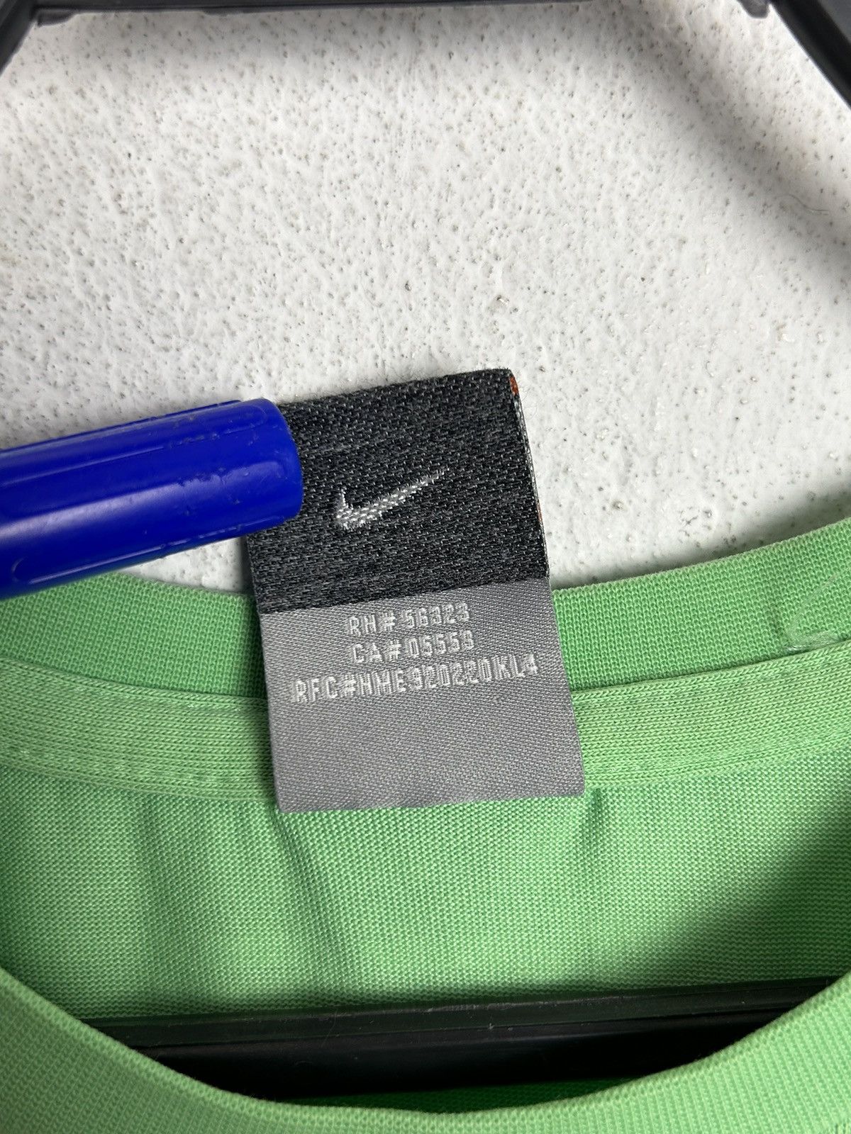 Nike 00s Vintage Nike ACG All Conditions Gear Rare T-Shirt Size M / US 6-8 / IT 42-44 - 8 Thumbnail