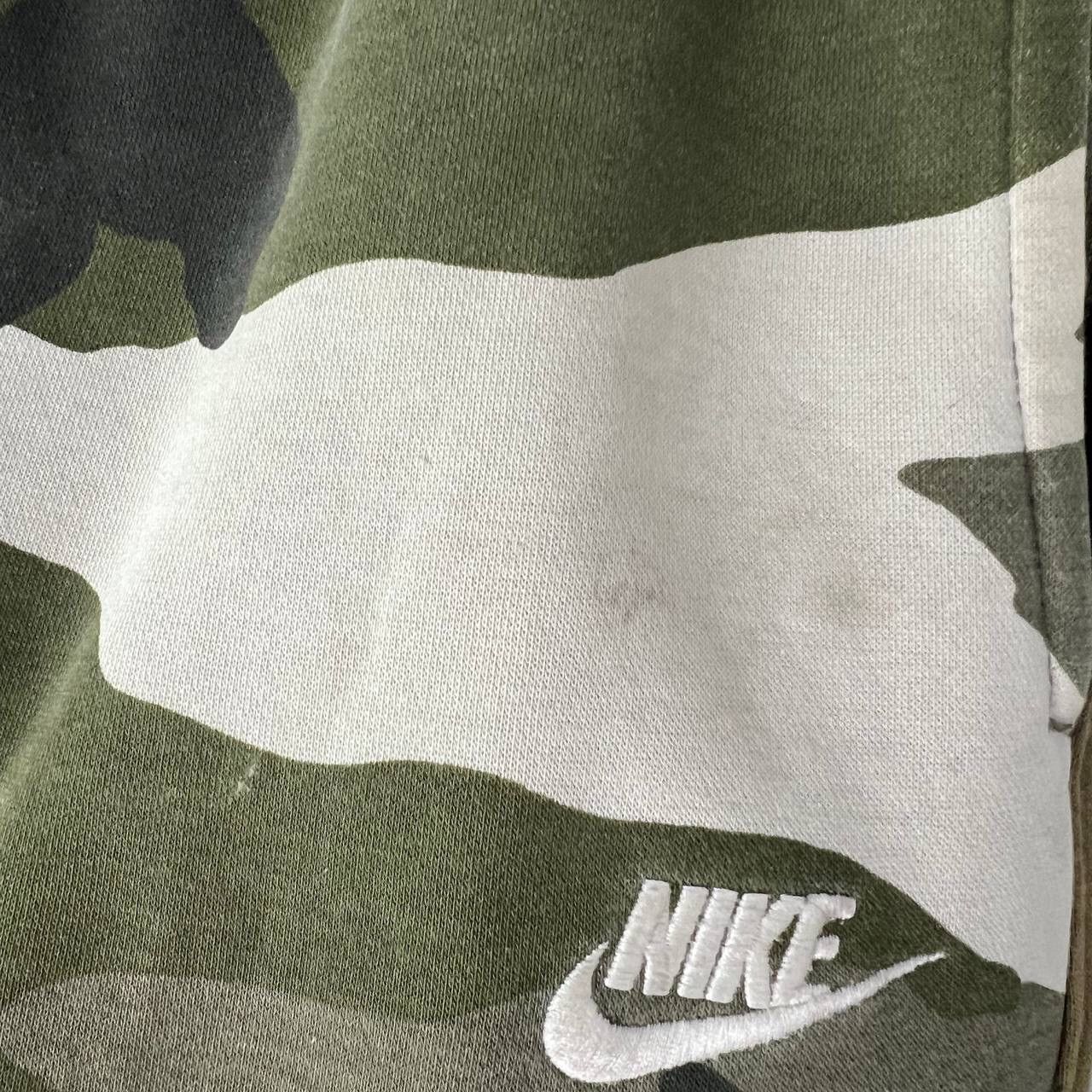 Nike Camo Nike Joggers Swoosh Pants Y2k Sweatpants Size US 38 / EU 54 - 8 Thumbnail