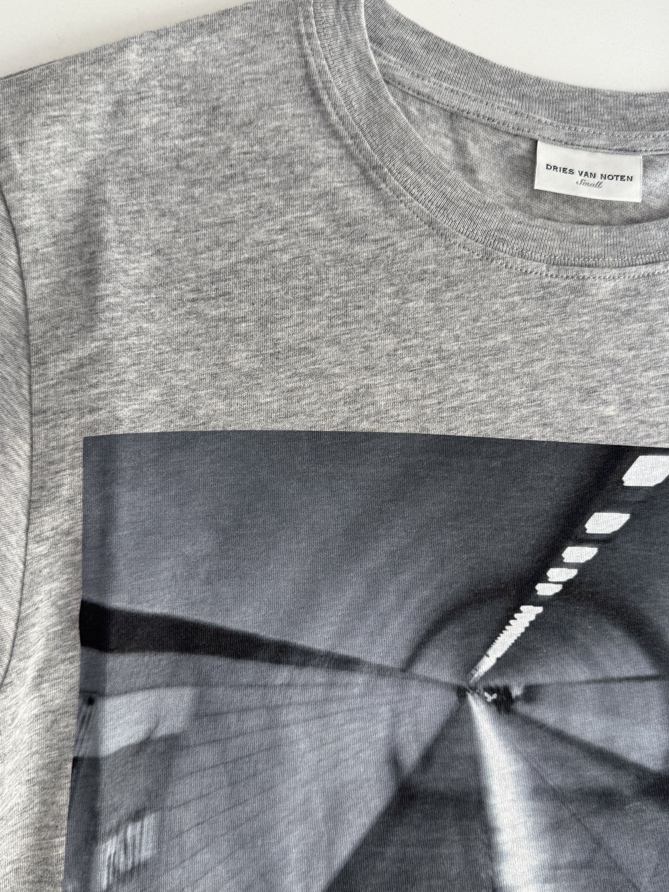 Dries Van Noten Hertz Tunnel T-Shirt Size US S / EU 44-46 / 1 - 3 Thumbnail