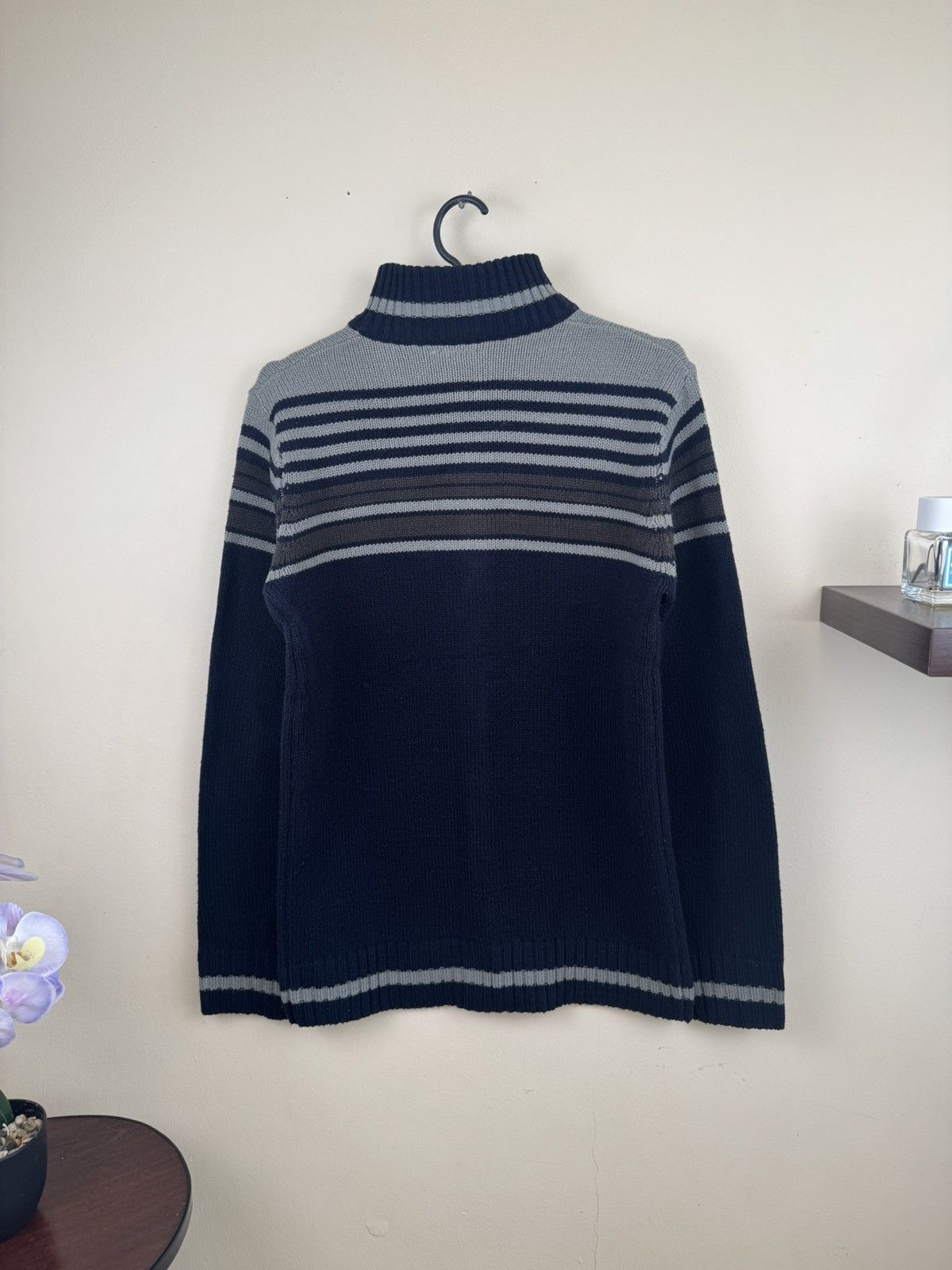 Lacoste Vintage Lacoste Knitwear Sweater S Striped Blu Gray Casual Size US S / EU 44-46 / 1 - 3 Thumbnail