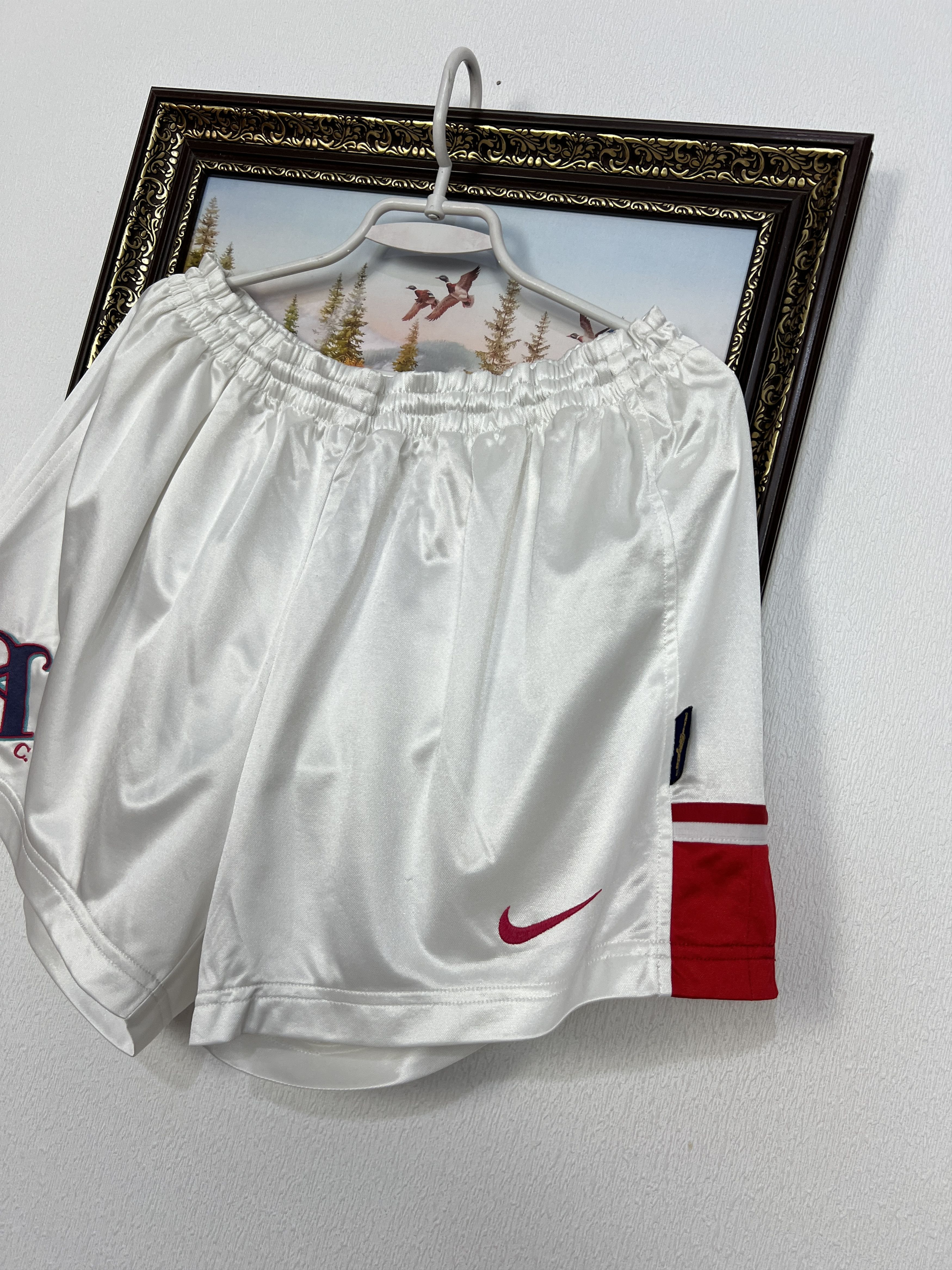 Nike Vintage 90's Arsenal Football Shorts Soccer Gunners Rare Size US 36 / EU 52 - 2 Thumbnail