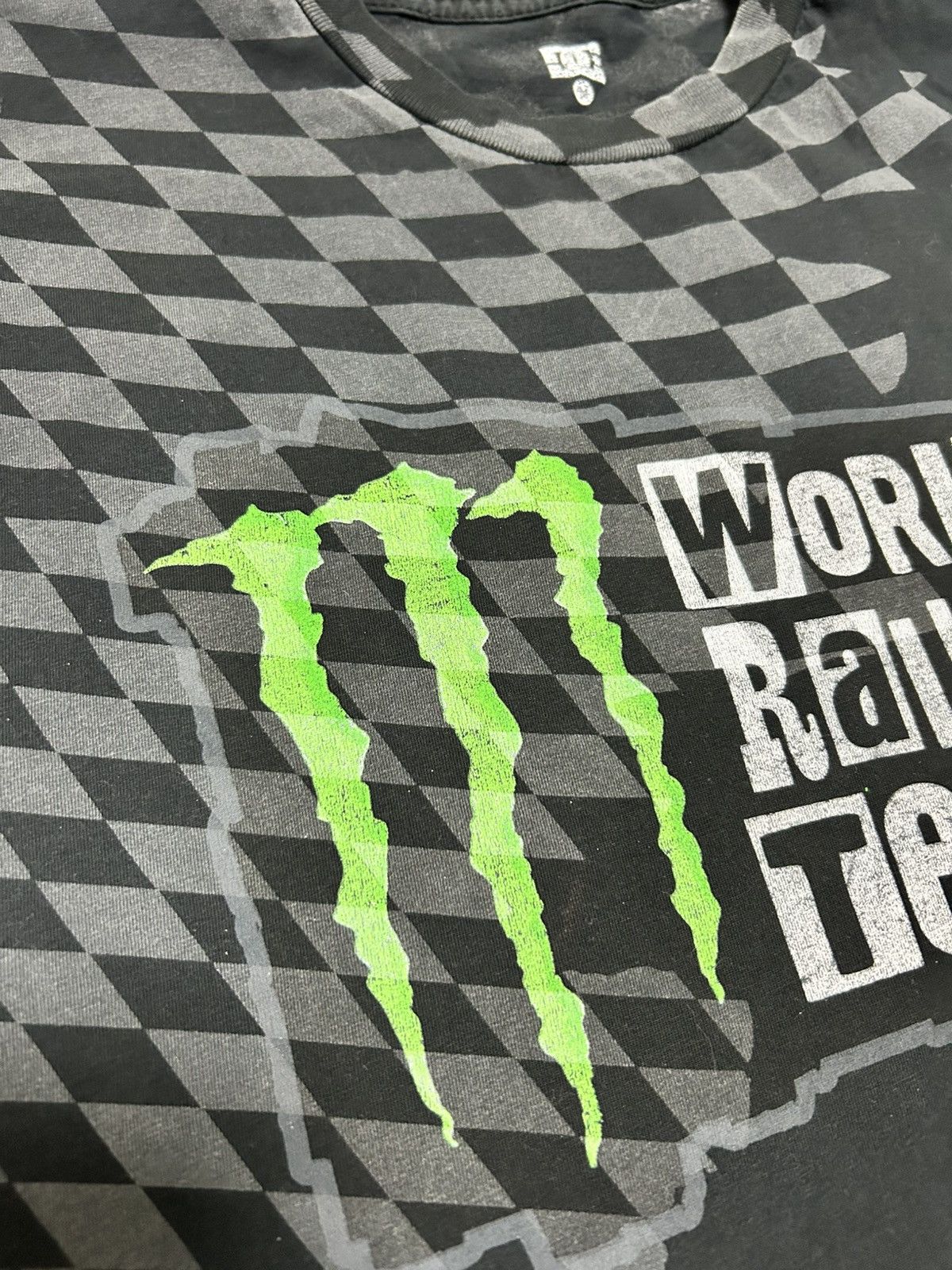DC Vintage Monster Energy Rally Team Ken Block 13 size M Size US M / EU 48-50 / 2 - 4 Thumbnail