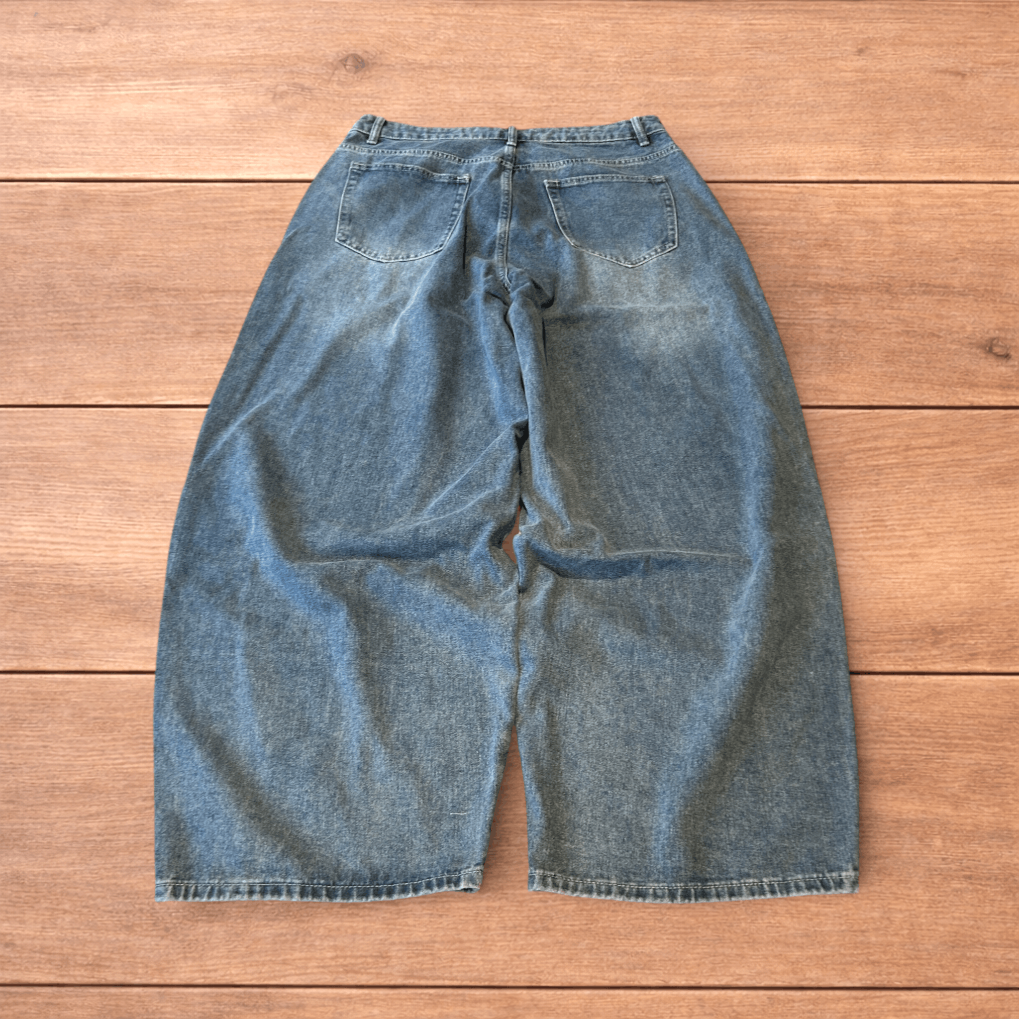 Japanese Brand Vintage skater style baggy wide jeans with fade in mid blue. Size US 34 / EU 50 - 2 Thumbnail