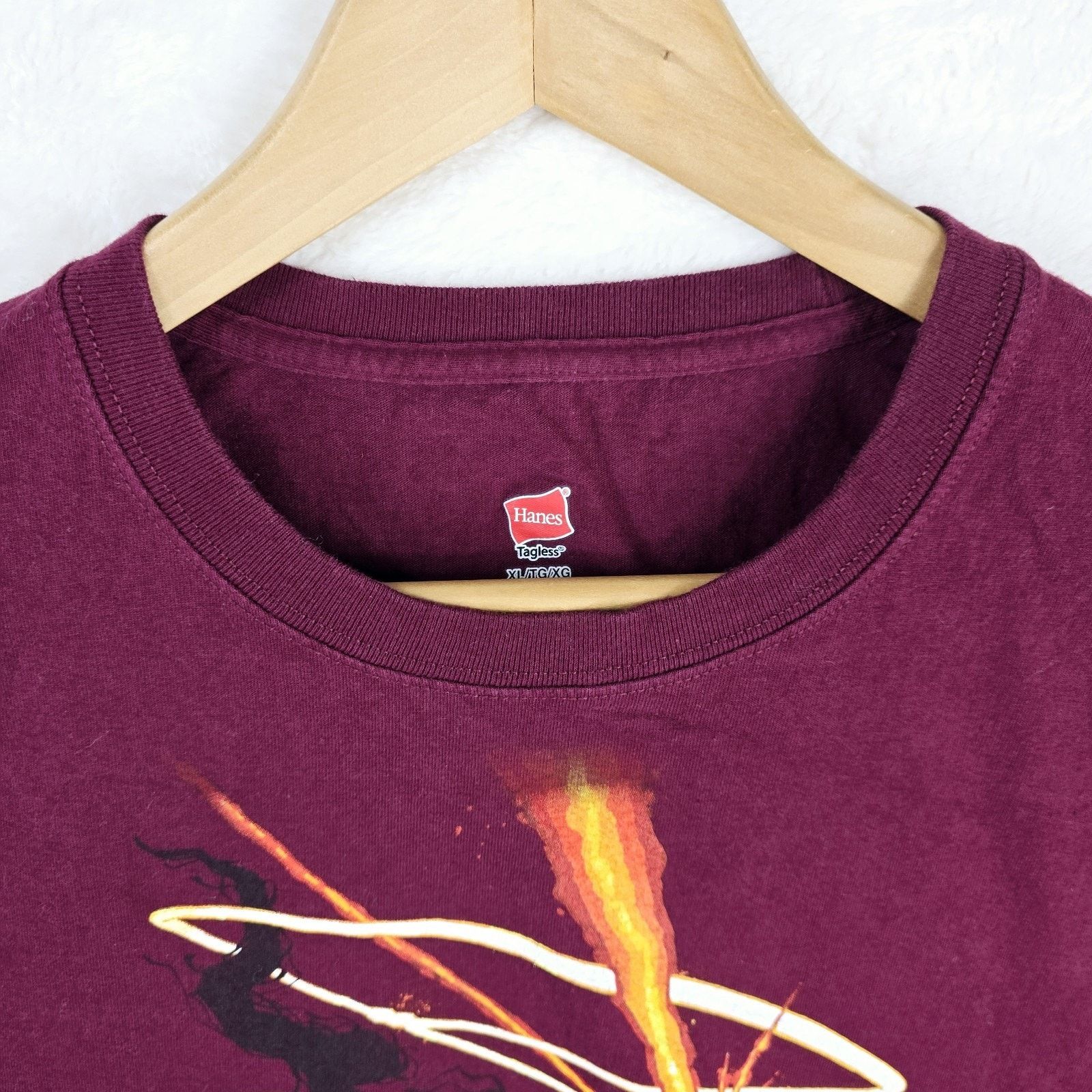 Hanes Graphitti Wonder Woman Dark Knight DK III Shirt XL DC Comics Size US XL / EU 56 / 4 - 4 Thumbnail