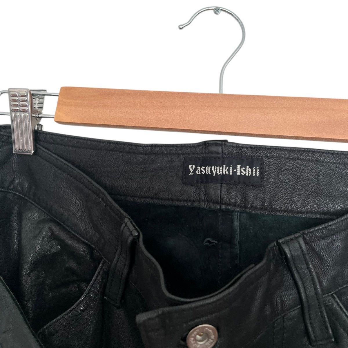 Yasuyuki Ishii Yasuyuki ishii dual wield leather pocket pants Size US 30 / EU 46 - 2 Thumbnail