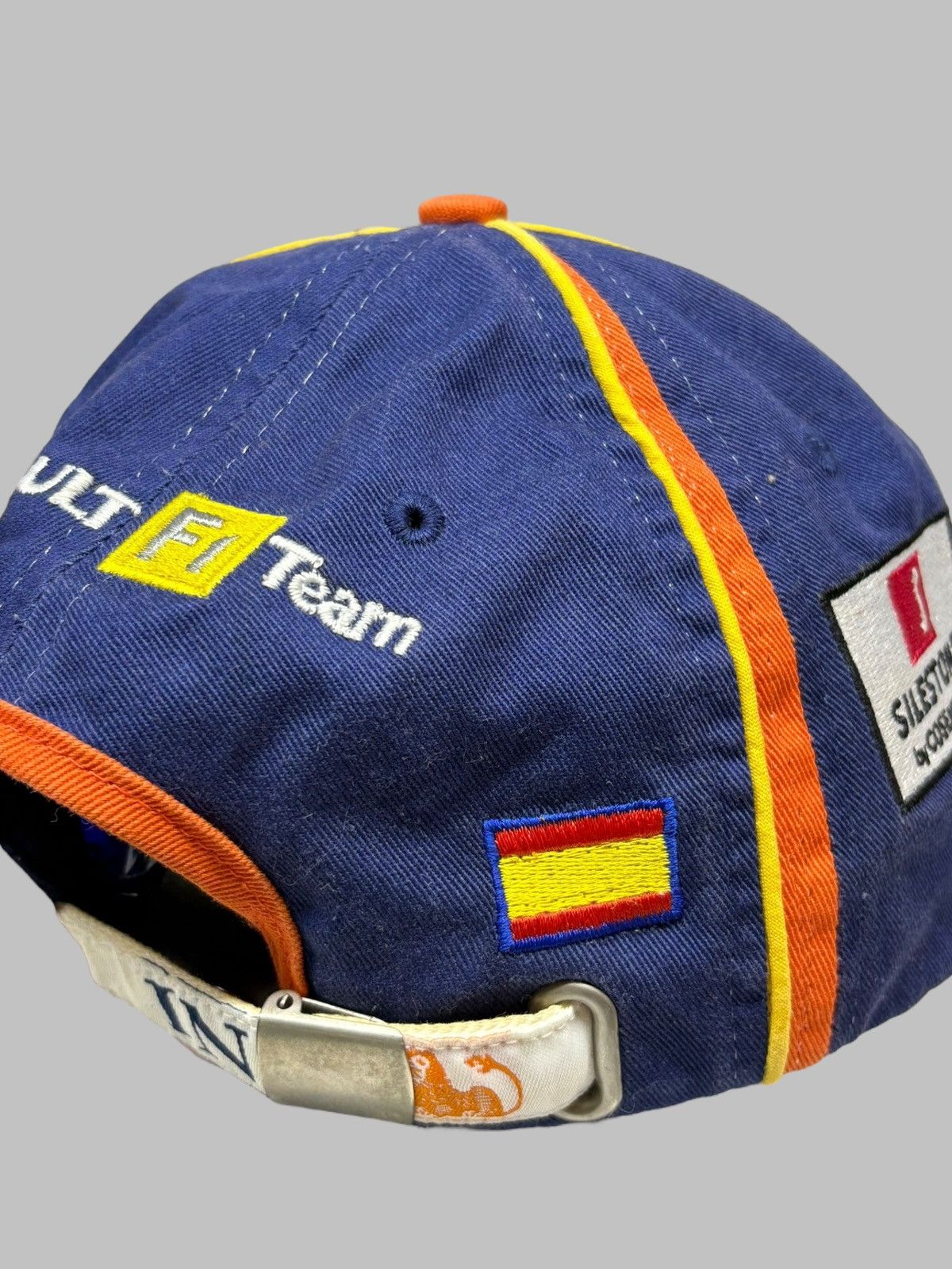 Formula 1 🔥 VINTAGE RENAULT TEAM F1 FERNANDO ALONSO Y2K RACING CAP Size ONE SIZE - 8 Thumbnail