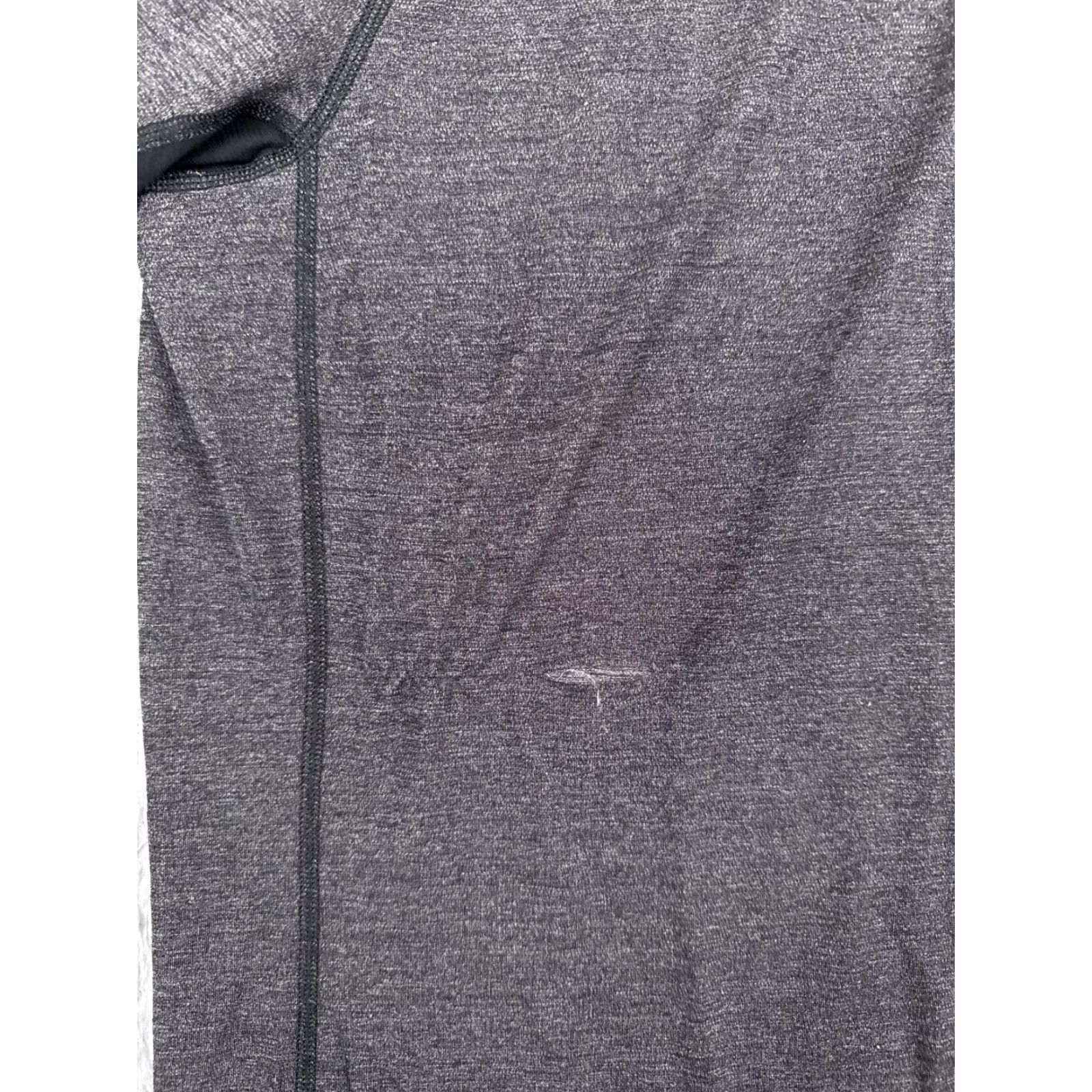 Lululemon Lululemon Shirt Men Large Gray Heather White Short Sleeve Crew Neck READ ME Shirt Men L Gray Poly Microfiber Logo All Seasons Breathable Vintage: No Size US L / EU 52-54 / 3 - 6 Thumbnail