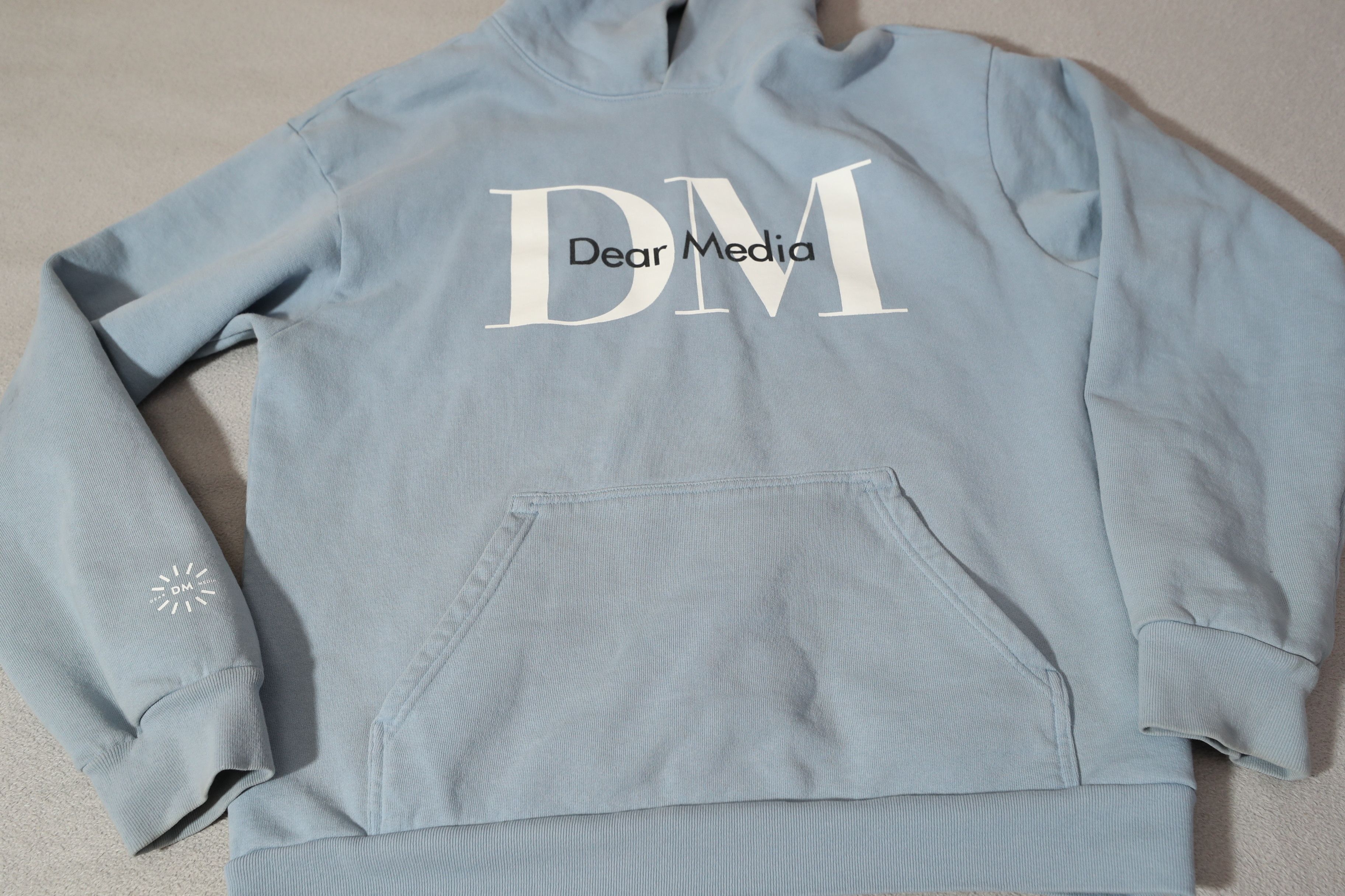 Other Dear Media Blue Logo Hoodie (L) Size US L / EU 52-54 / 3 - 3 Thumbnail