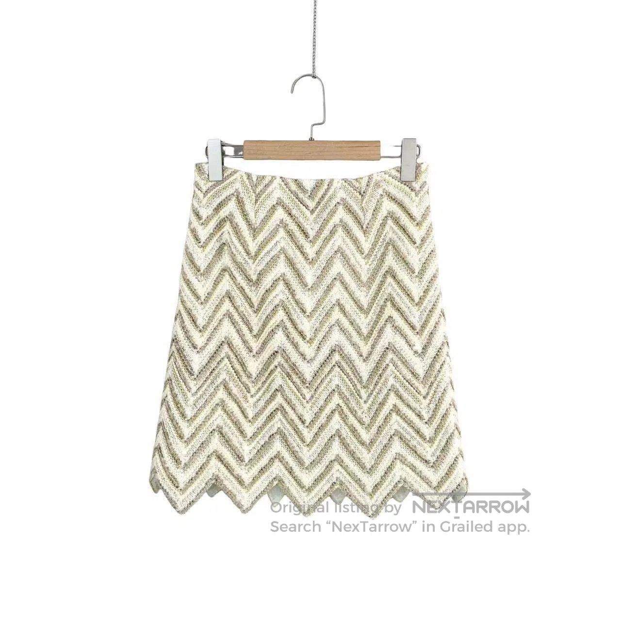 Chanel Chanel Hamburg series wavy woven skirt| Size 26" / US 2 / IT 38 - 1 Thumbnail