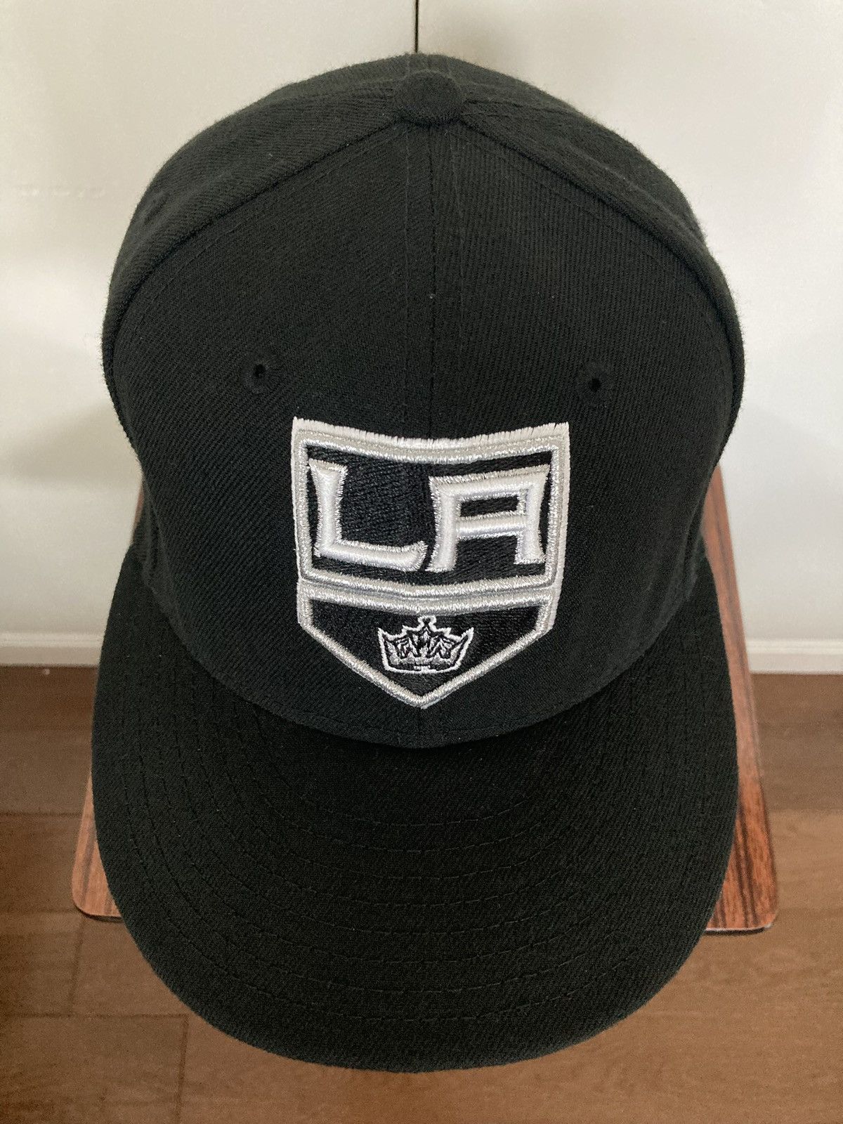 New Era NEW ERA 9FIFTY LOS ANGELES KINGS SNAPBACK HAT CAP NHL HOCKEY Size ONE SIZE - 4 Thumbnail