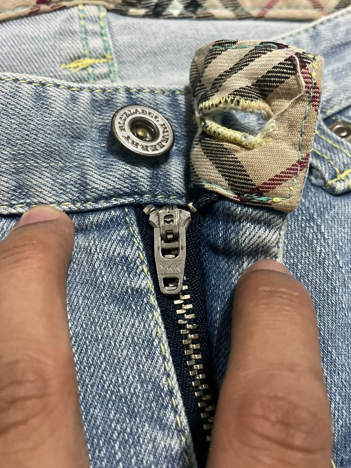 Burberry Nova Check Linen Knee Short Jeans Y2K Style