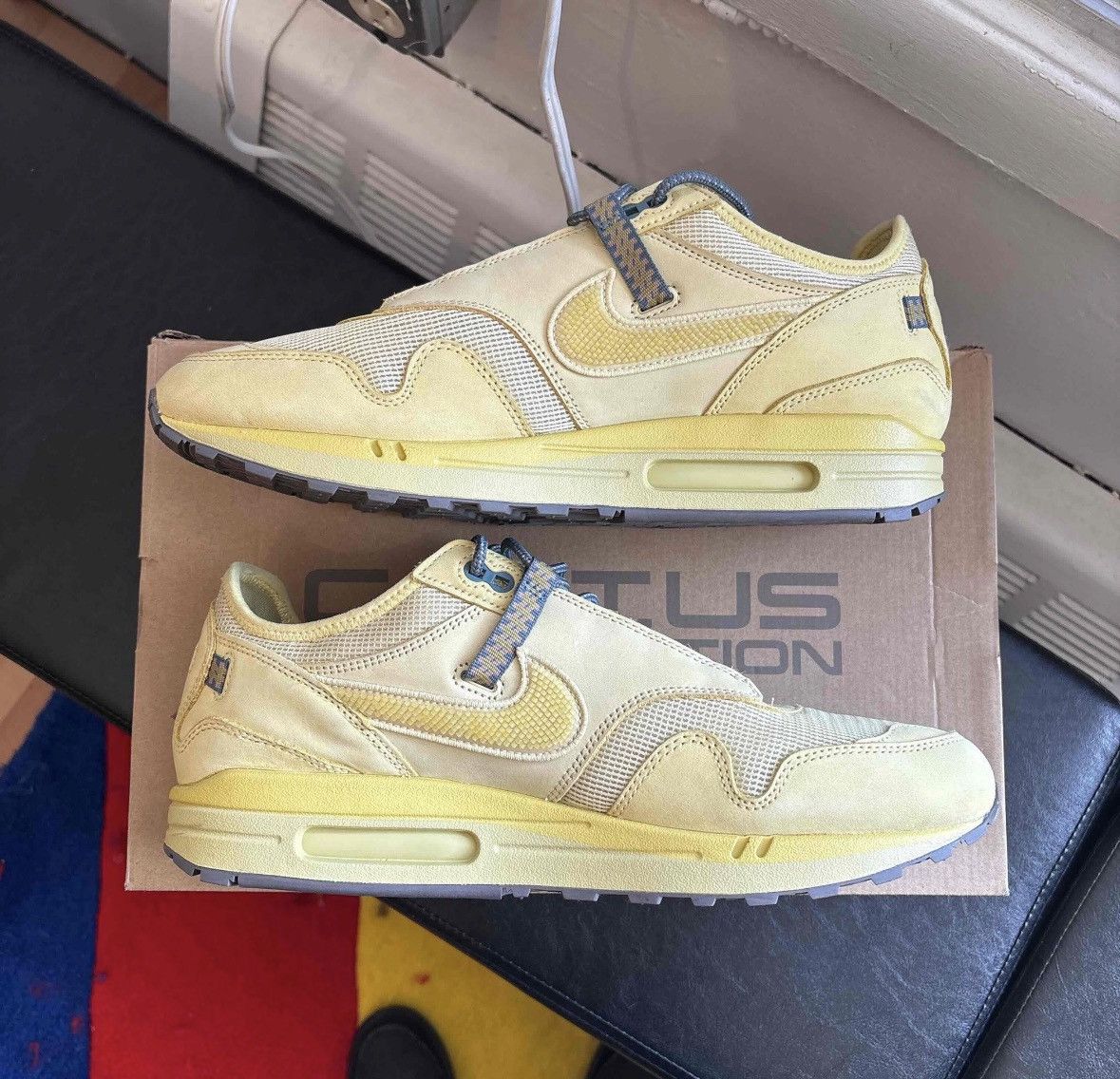 Travis Scott Travis Scott Air Max 1 Saturn Gold Size 13 Size US 13 / EU 46 - 9 Thumbnail