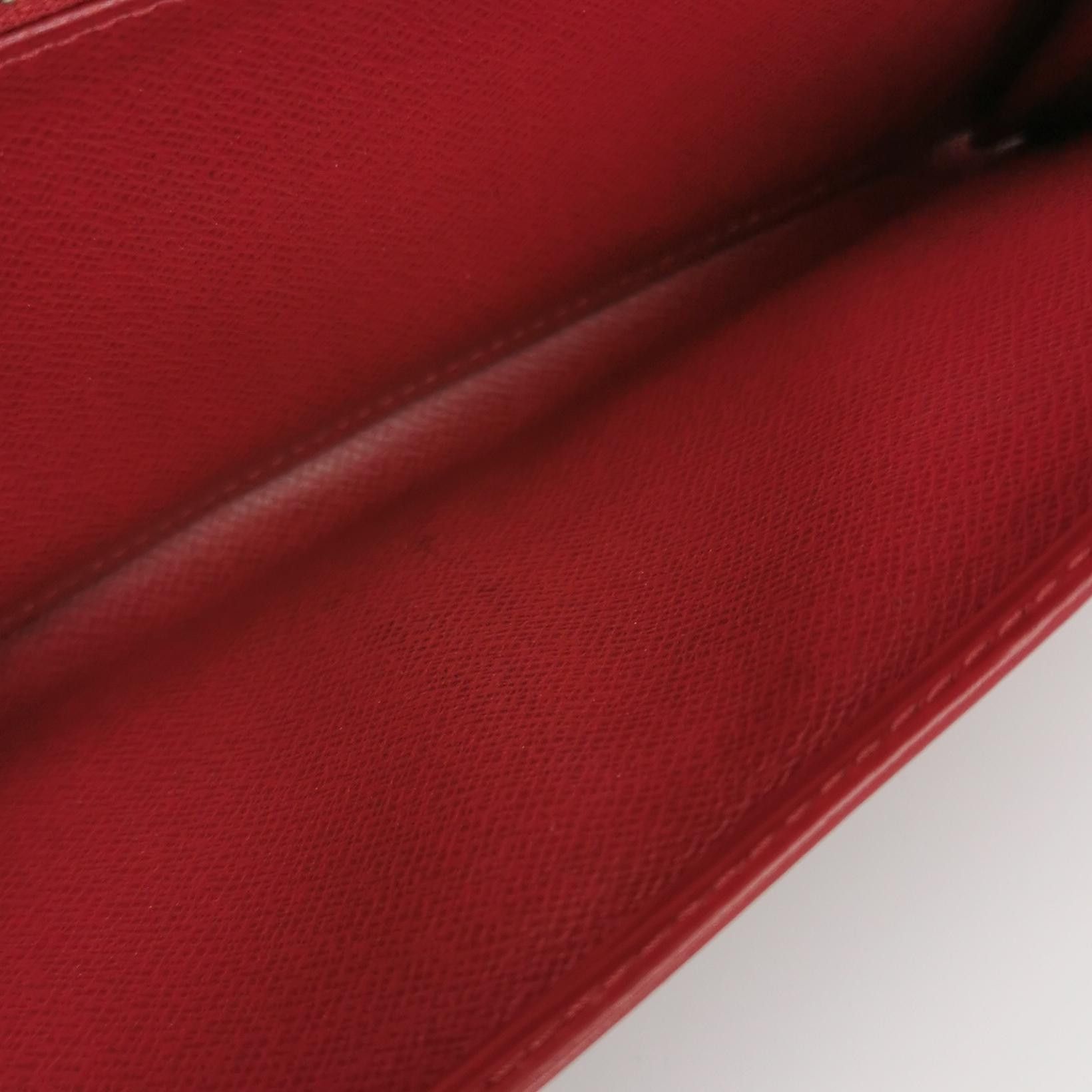 Louis Vuitton Louis Vuitton (LV) Cowhide solid color water ripple flap lo Size ONE SIZE - 8 Thumbnail
