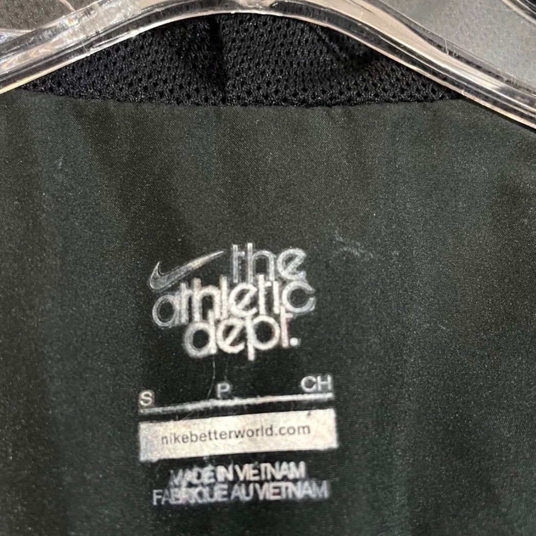 Nike Nike The Athletic Dept. Black Hoodie Windbreaker Light Jacket Women’s Size Small Size S / US 4 / IT 40 - 5 Thumbnail