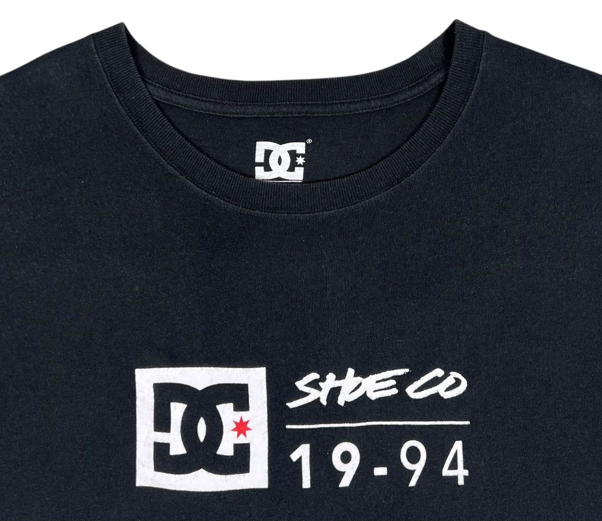 DC DC SKATEBOARDING 1994 Tee Size US XL / EU 56 / 4 - 3 Thumbnail