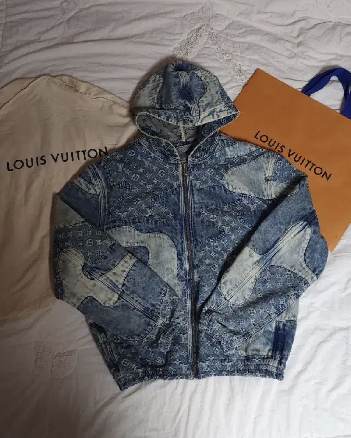Louis Vuitton × Nigo Louis Vuitton Nigo Monogram Patchwork Denim Hood Zipup JKT Size US L / EU 52-54 / 3 - 1 Thumbnail