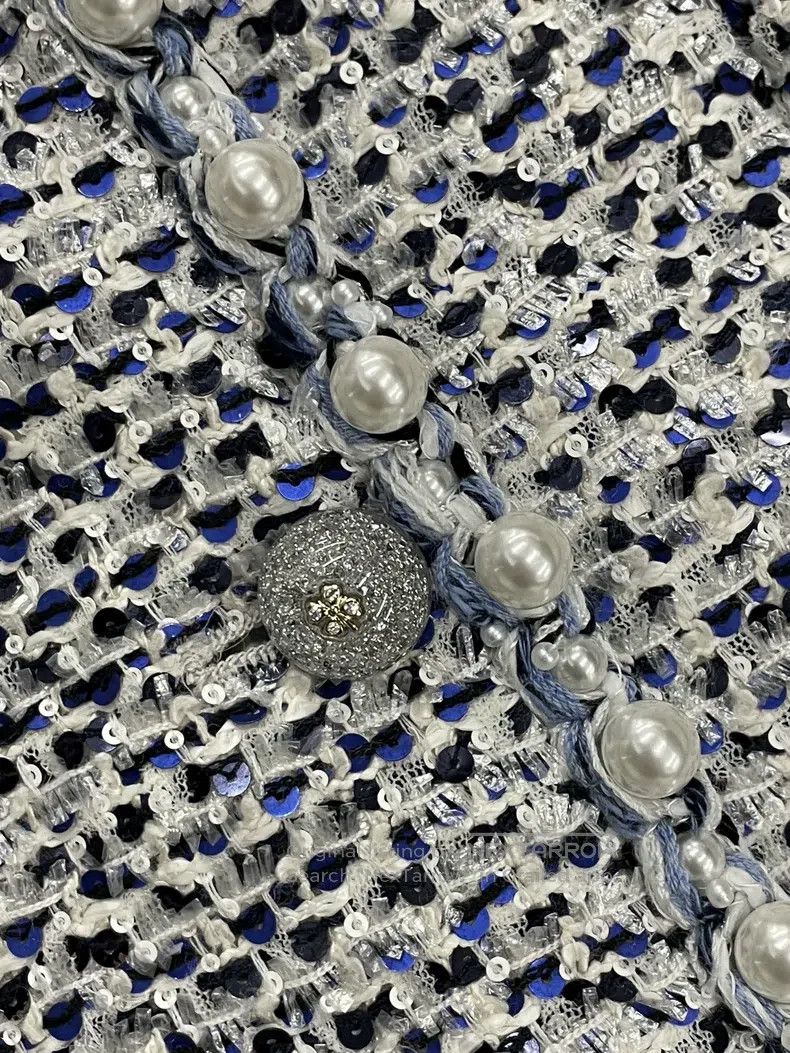 Chanel Chanel 25P blue and white pearl sequin knitted coat Size XS / US 0-2 / IT 36-38 - 5 Thumbnail
