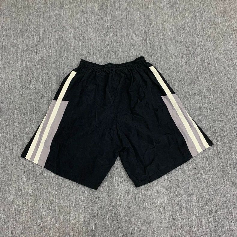 Balenciaga Balenciaga Black Side Stripe Shorts Size US 32 / EU 48 - 1 Thumbnail