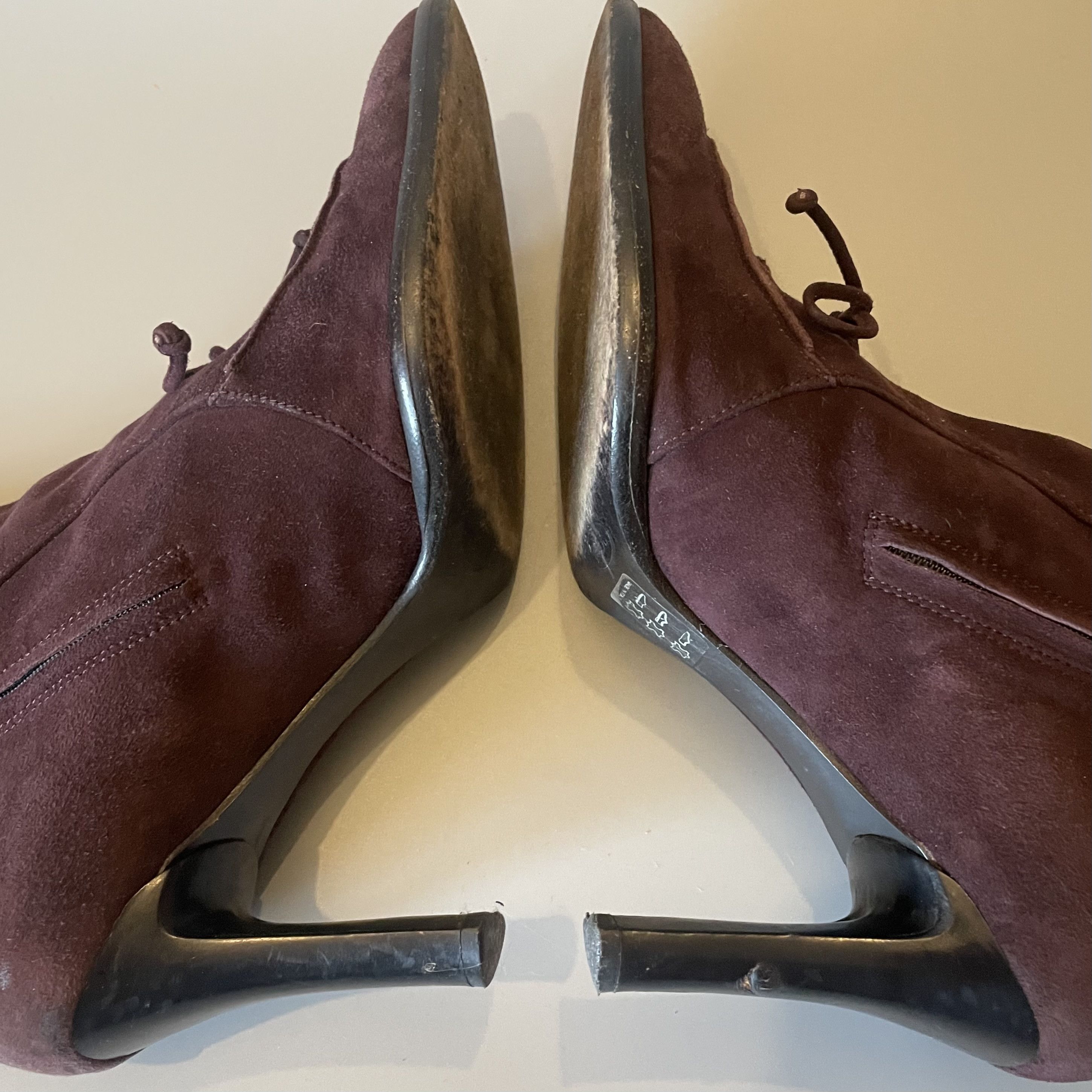 Tod's TODS burgundy-brown suede 3.5" tall ankle boots Size US 7.5 / IT 37.5 - 10 Thumbnail