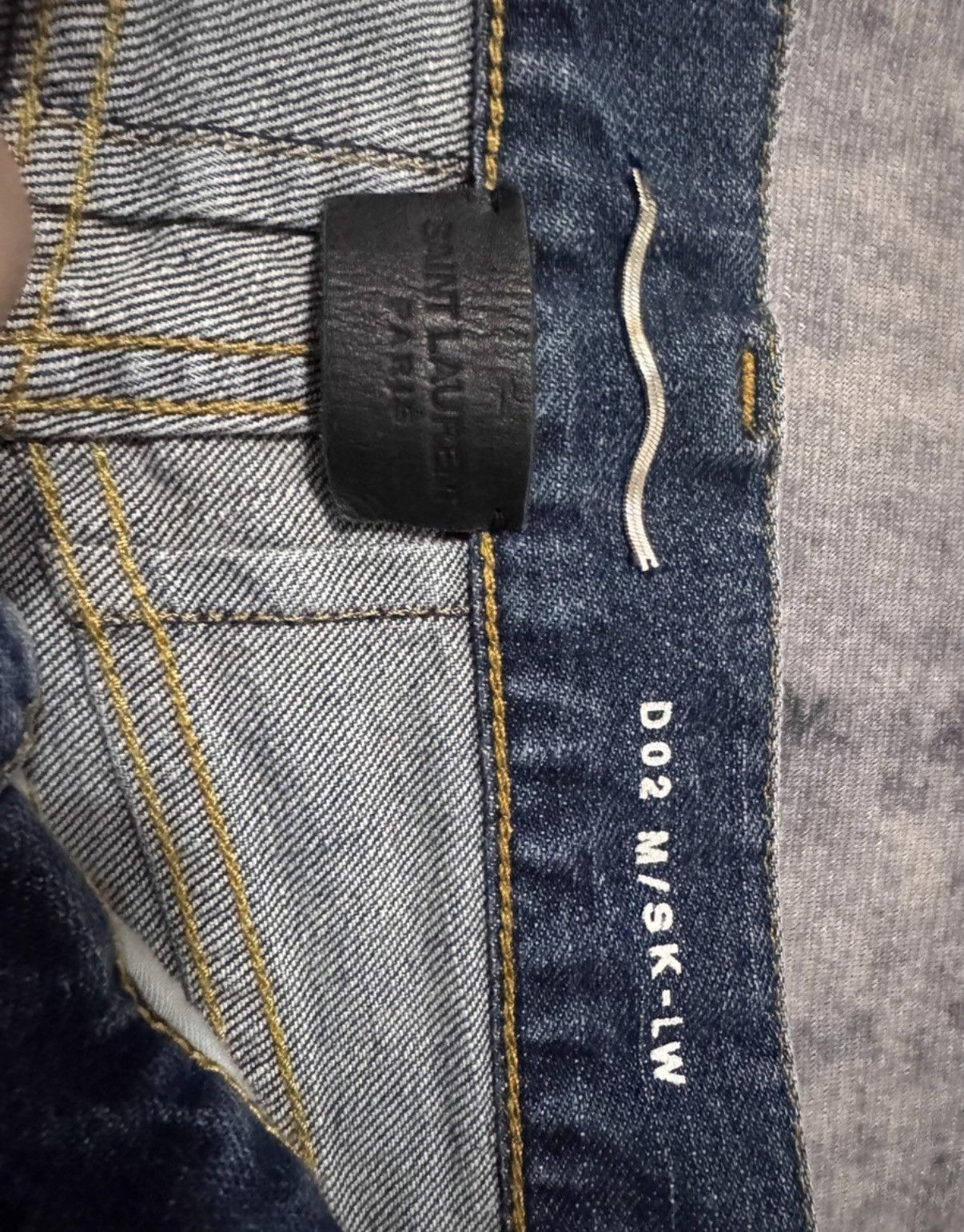 Saint Laurent Paris Saint Laurent 13FW Light Blue "Cat Paw" Basic Denim Jeans Size US 28 / EU 44 - 6 Thumbnail