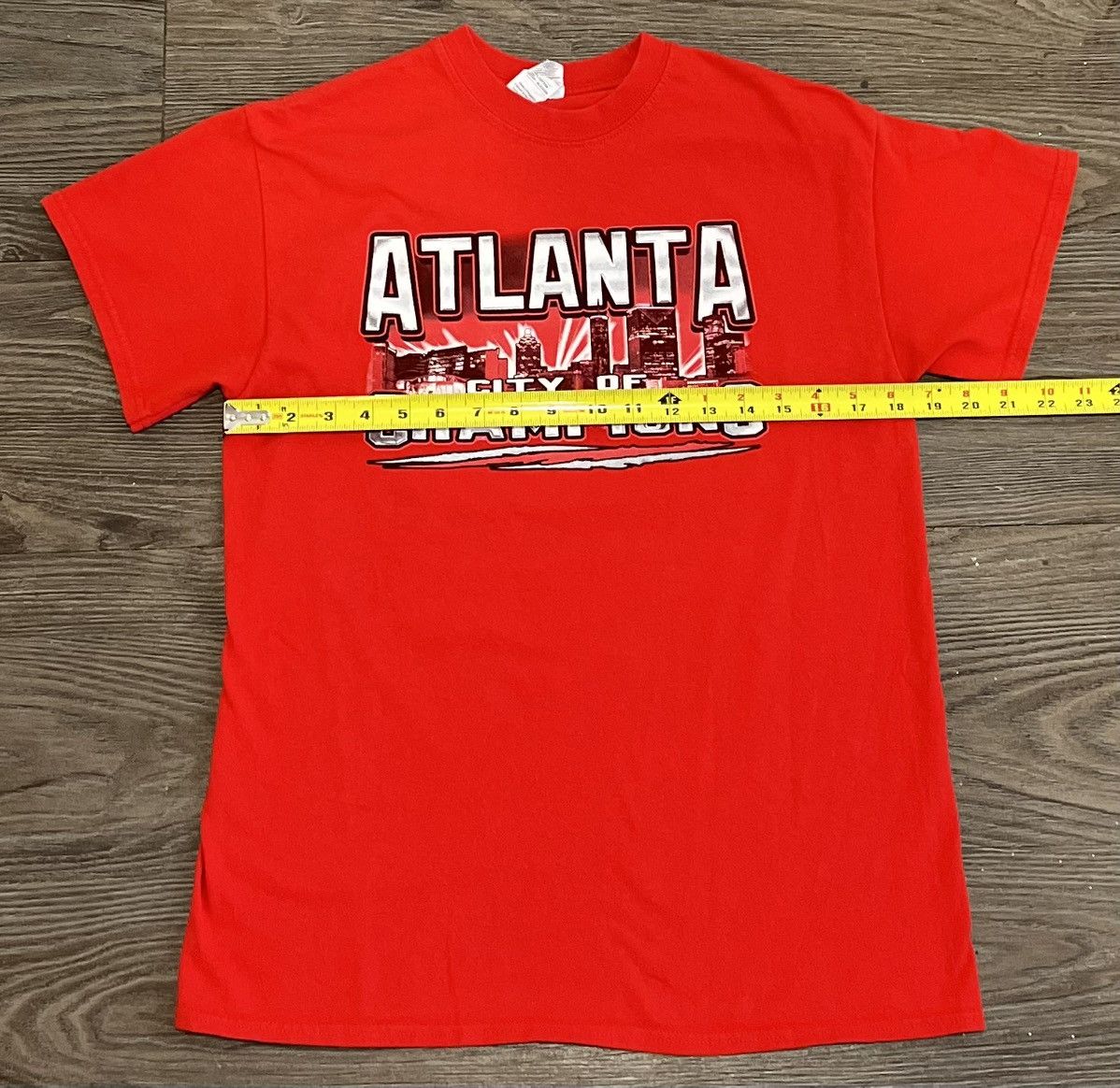 Gildan × Vintage Y2K Atlanta Falcons ‘City of Champions’ Shirt Size US M / EU 48-50 / 2 - 3 Thumbnail