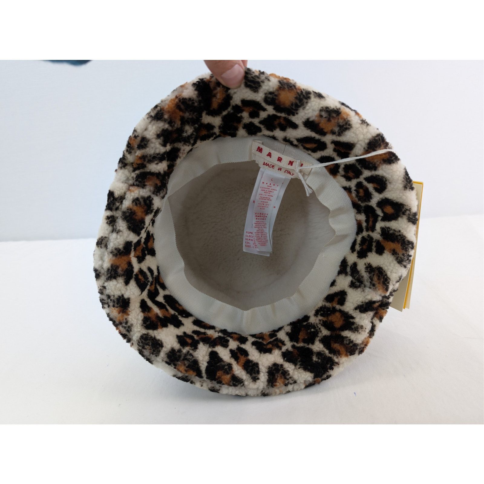 Marni o1rshd1 Size: L / Shearling Leopard Print Bucket Cap / Hat Size ONE SIZE - 9 Thumbnail