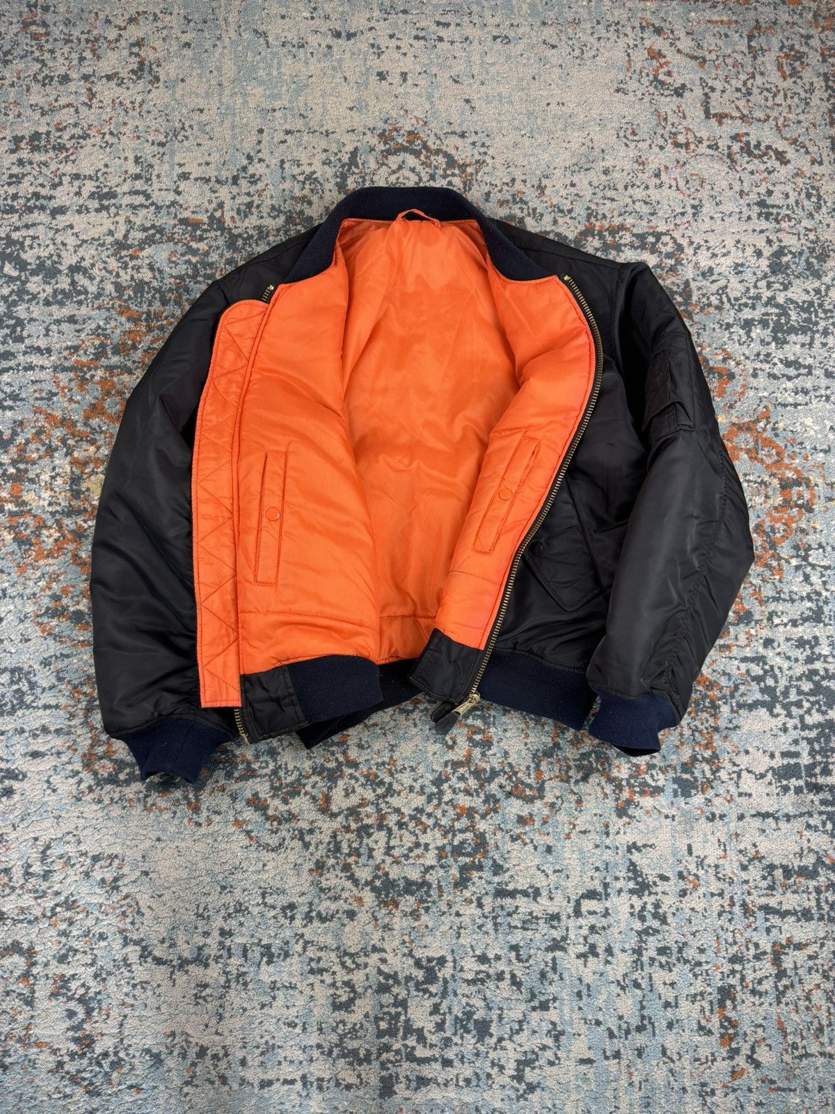 Vintage Vintage 90s MA-1 flyers flight nylon bomber jacket military Size US L / EU 52-54 / 3 - 3 Thumbnail