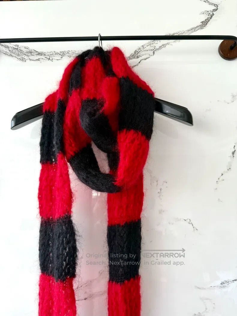 Saint Laurent Paris Saint Laurent Paris Black and Red Fuzzy Caterpillar Scarf Size ONE SIZE - 2 Thumbnail