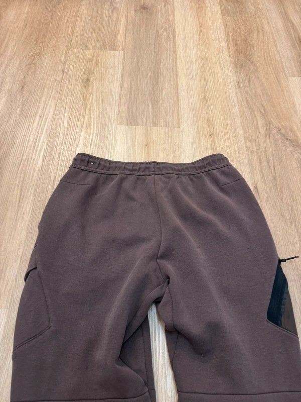 Nike Nike NSW Tech Fleece Utility Pants Brown size L Size US 36 / EU 52 - 8 Thumbnail