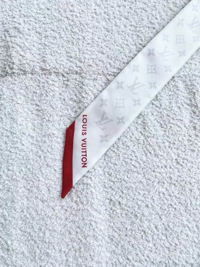 Louis Vuitton Louis Vuitton Mulberry Silk Takashi Murakami Co-branded Sc Size ONE SIZE - 4 Thumbnail