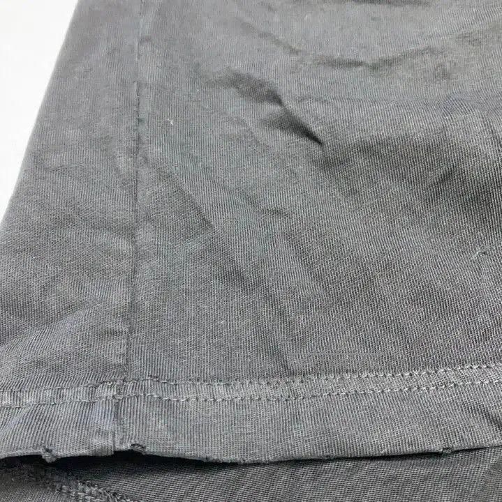 Balenciaga Balenciaga Be Different Embroidered Black T. Size US M / EU 48-50 / 2 - 6 Thumbnail