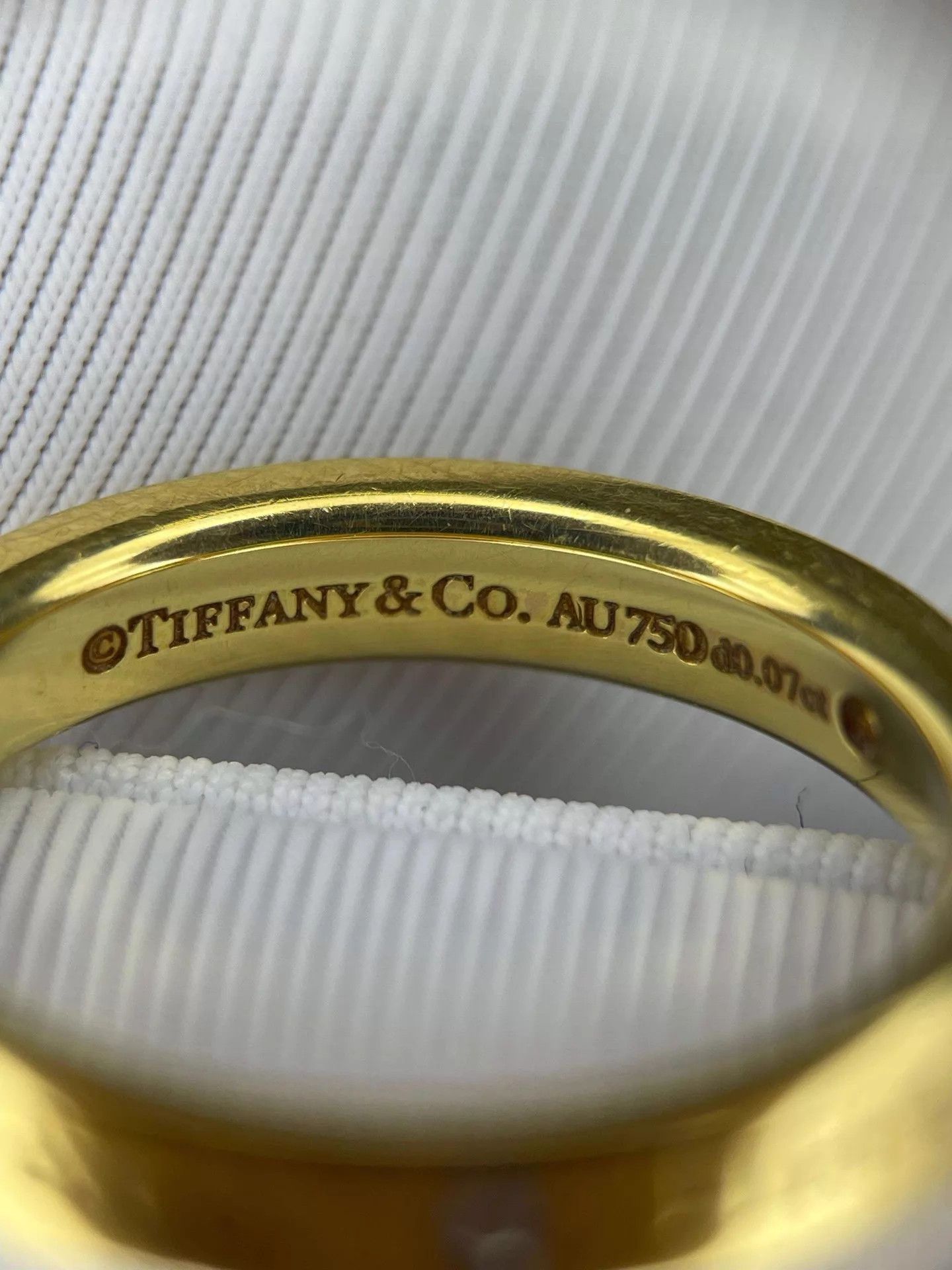 Tiffany & Co. Tiffany Gold Narrow 3-Diamond Initial Ring 49 No Accs Size ONE SIZE - 9 Thumbnail