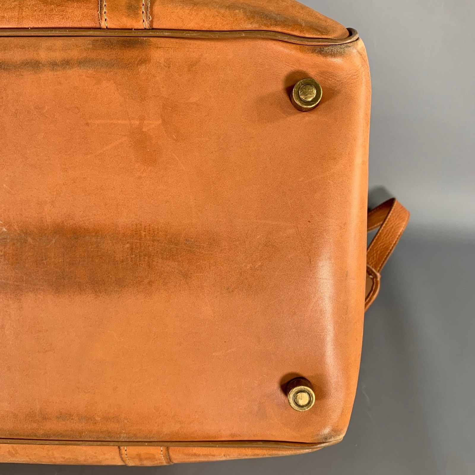 Hartmann HARTMANN Size One Size Brown Light Solid Leather Duffle Bags Size ONE SIZE - 9 Thumbnail