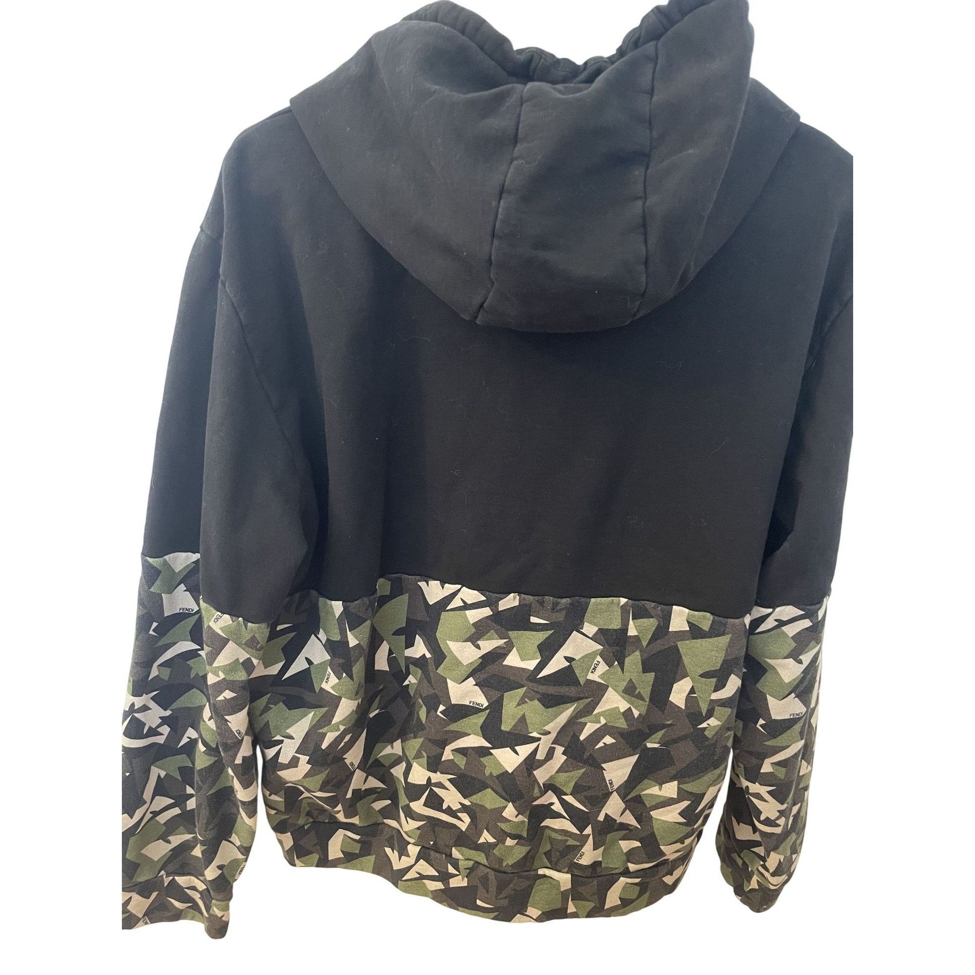 Fendi Fendi XL Camouflage Panel Hoodie Sweater 100% Cotton Black & Size XL / US 12-14 / IT 48-50 - 2 Thumbnail