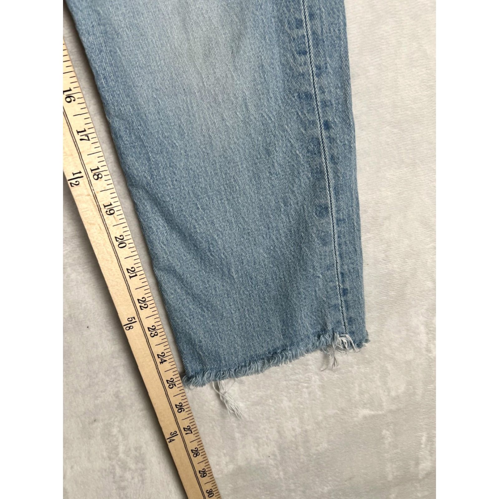 Levi's Levi's Wedgie Straight Crop Jeans Women's 25 Blue High Rise Distressed Denim Slim Pockets 5-Pocket Design Vintage No Size 42" / US 20 - 3 Thumbnail