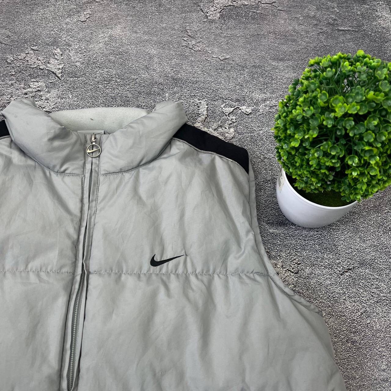Nike Vintage 90s Nike Vest Grey Big Swoosh Logo Rare Nike Y2K Size US S / EU 44-46 / 1 - 20 Thumbnail