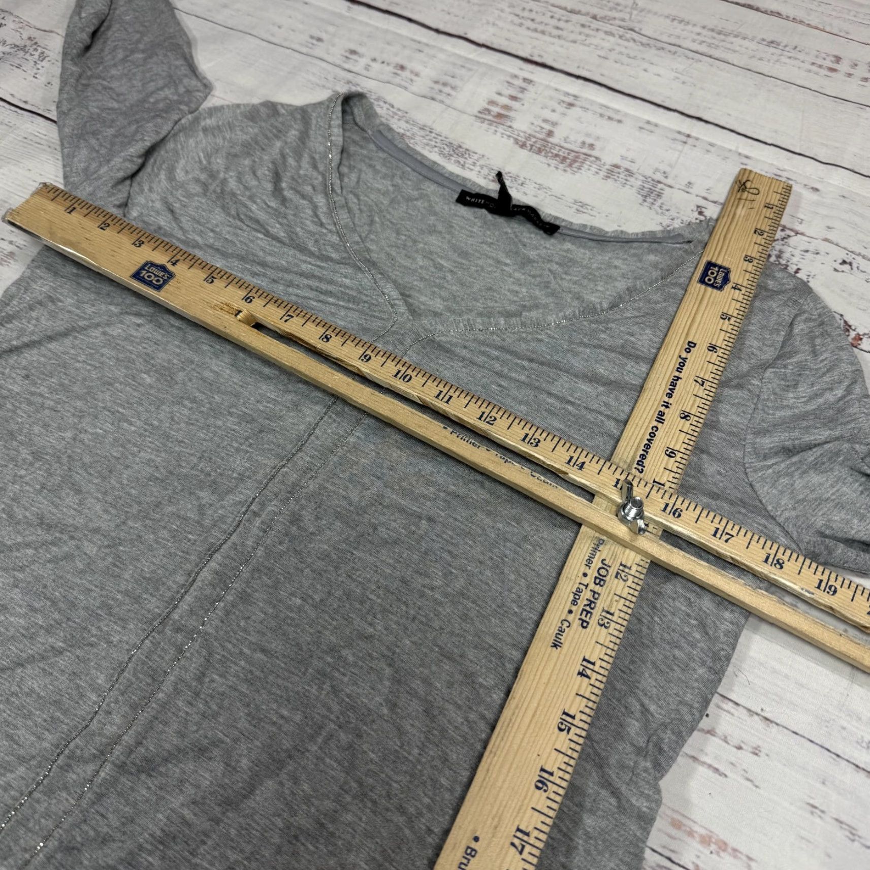 White House Black Market VINTAGE White House Black Market Gray Blouse Shirt Top Long Sleeve V-Neck Stretch Sz M Womens Size M / US 6-8 / IT 42-44 - 2 Thumbnail