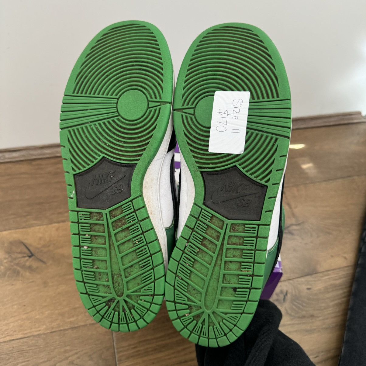 Nike Nike Dunk Low SB Lucky Green Size US 11 / EU 44 - 9 Thumbnail